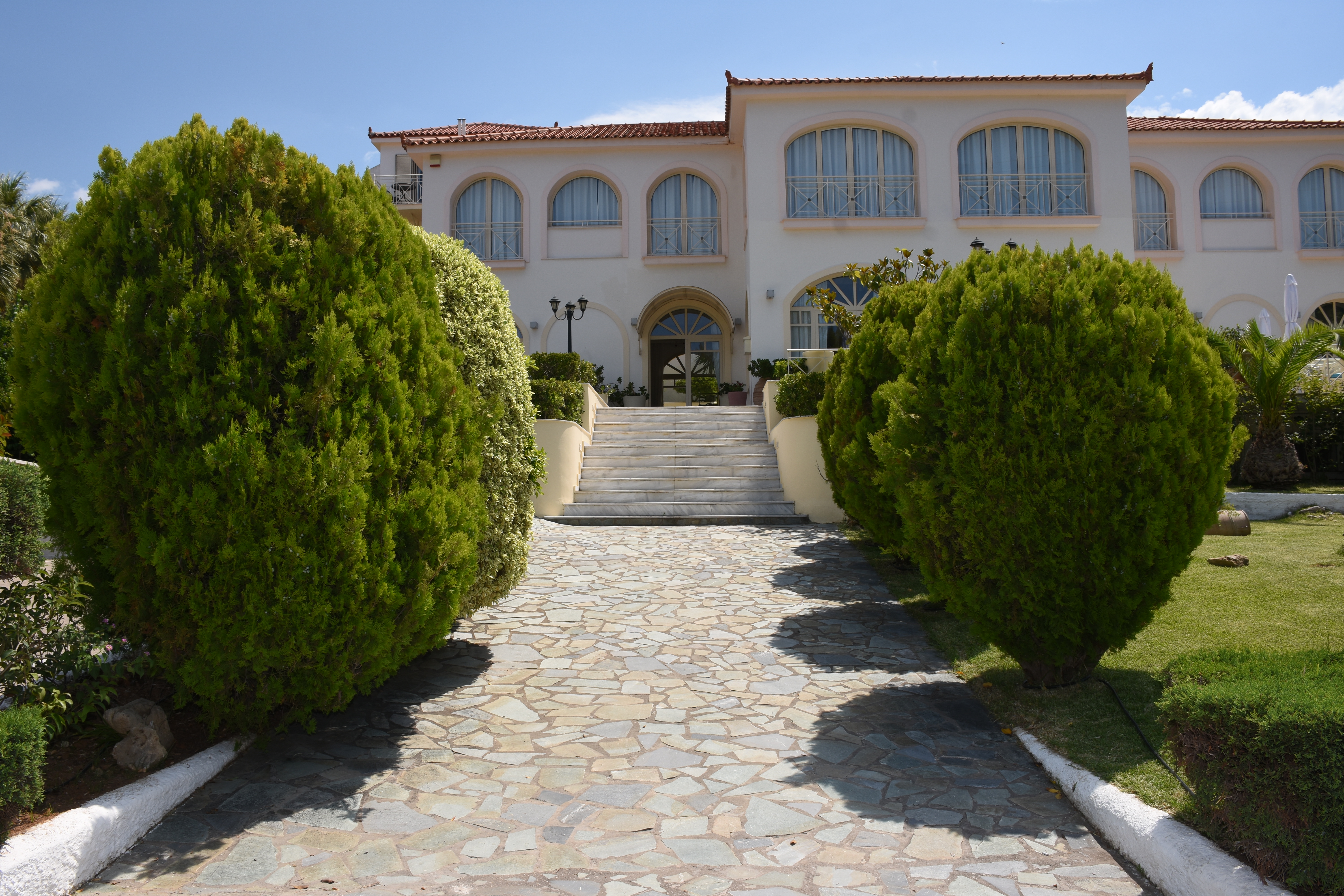 Princess Hotel - photo