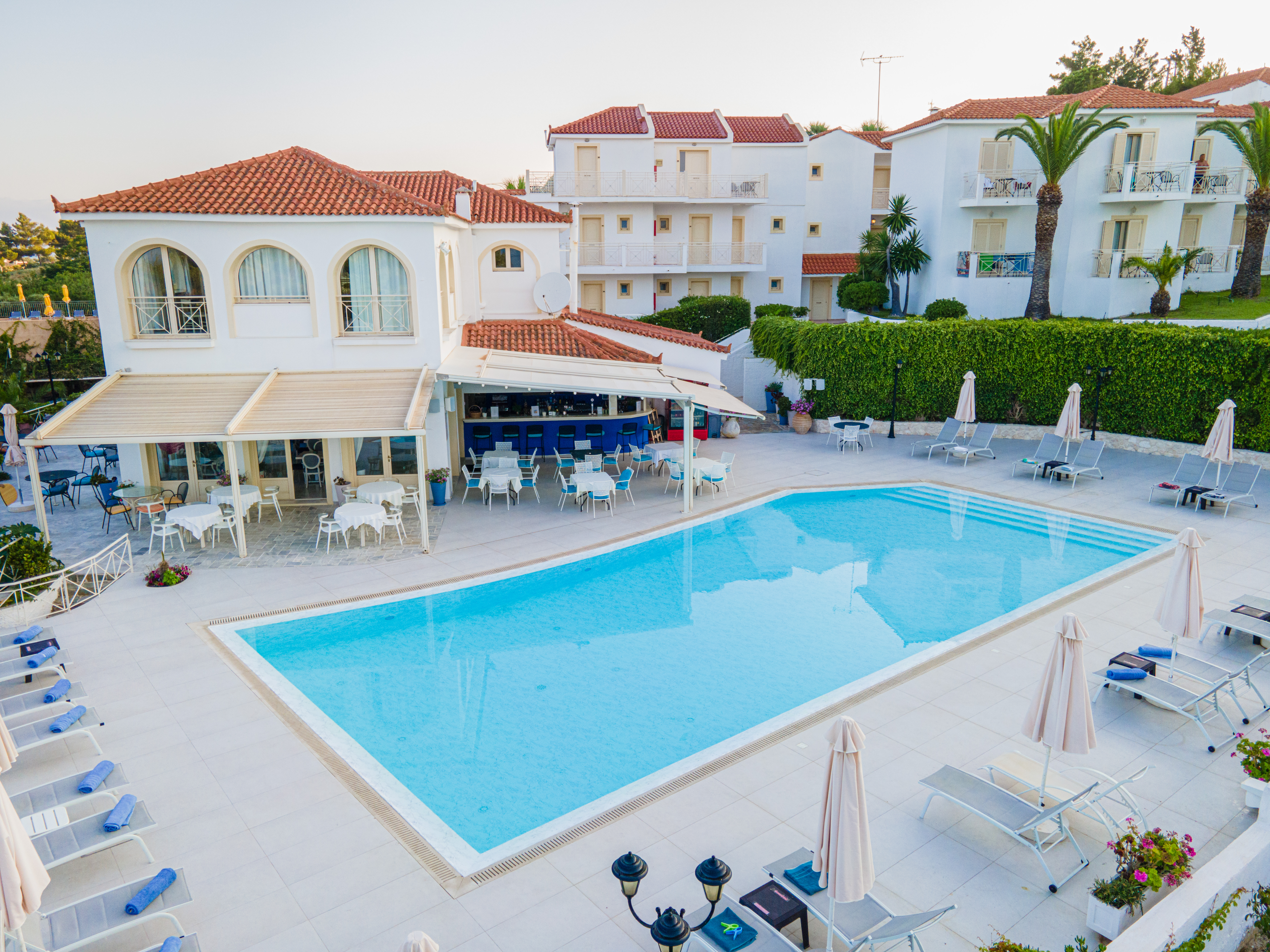 Princess Hotel - photo