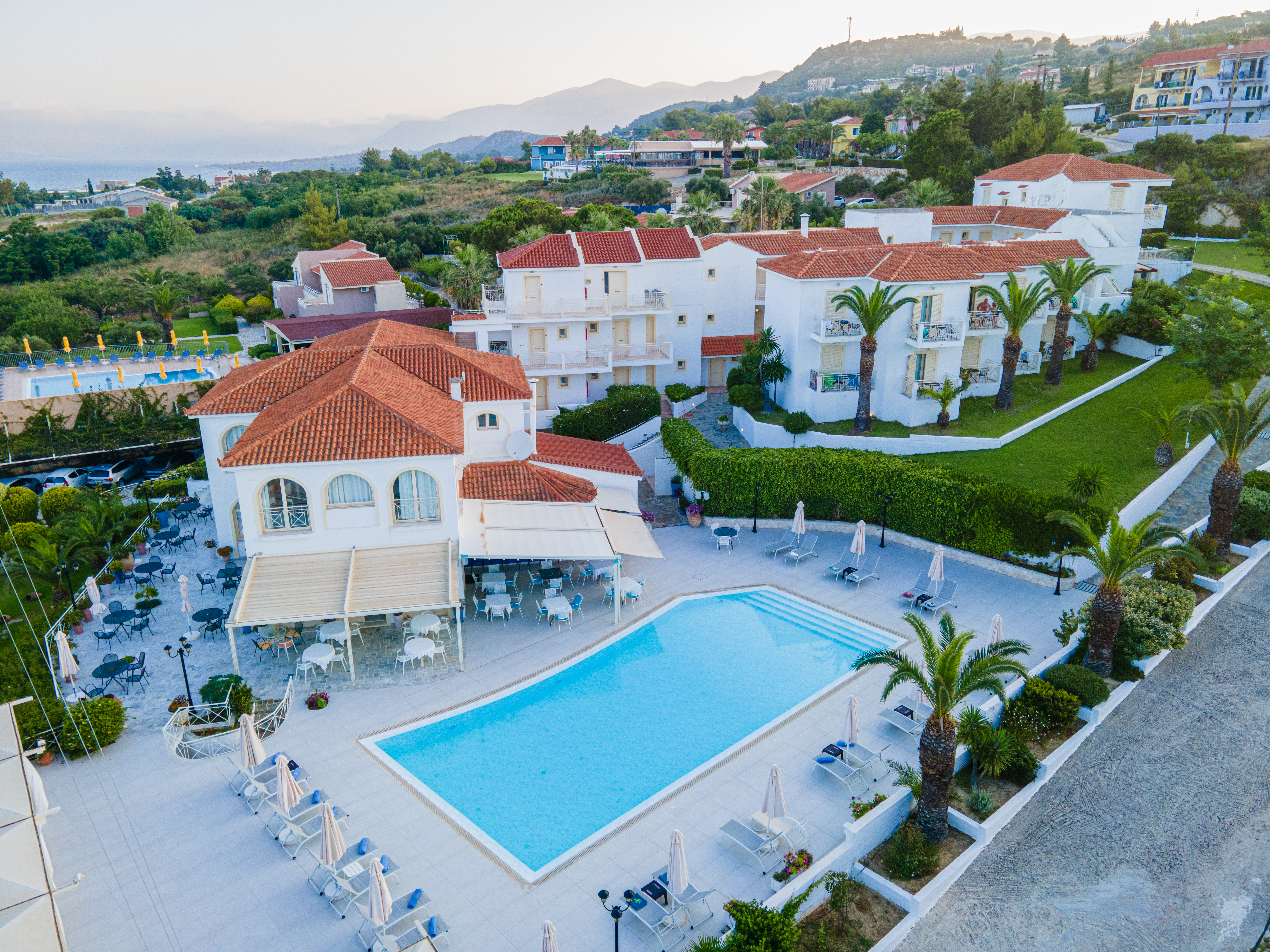 Princess Hotel - photo