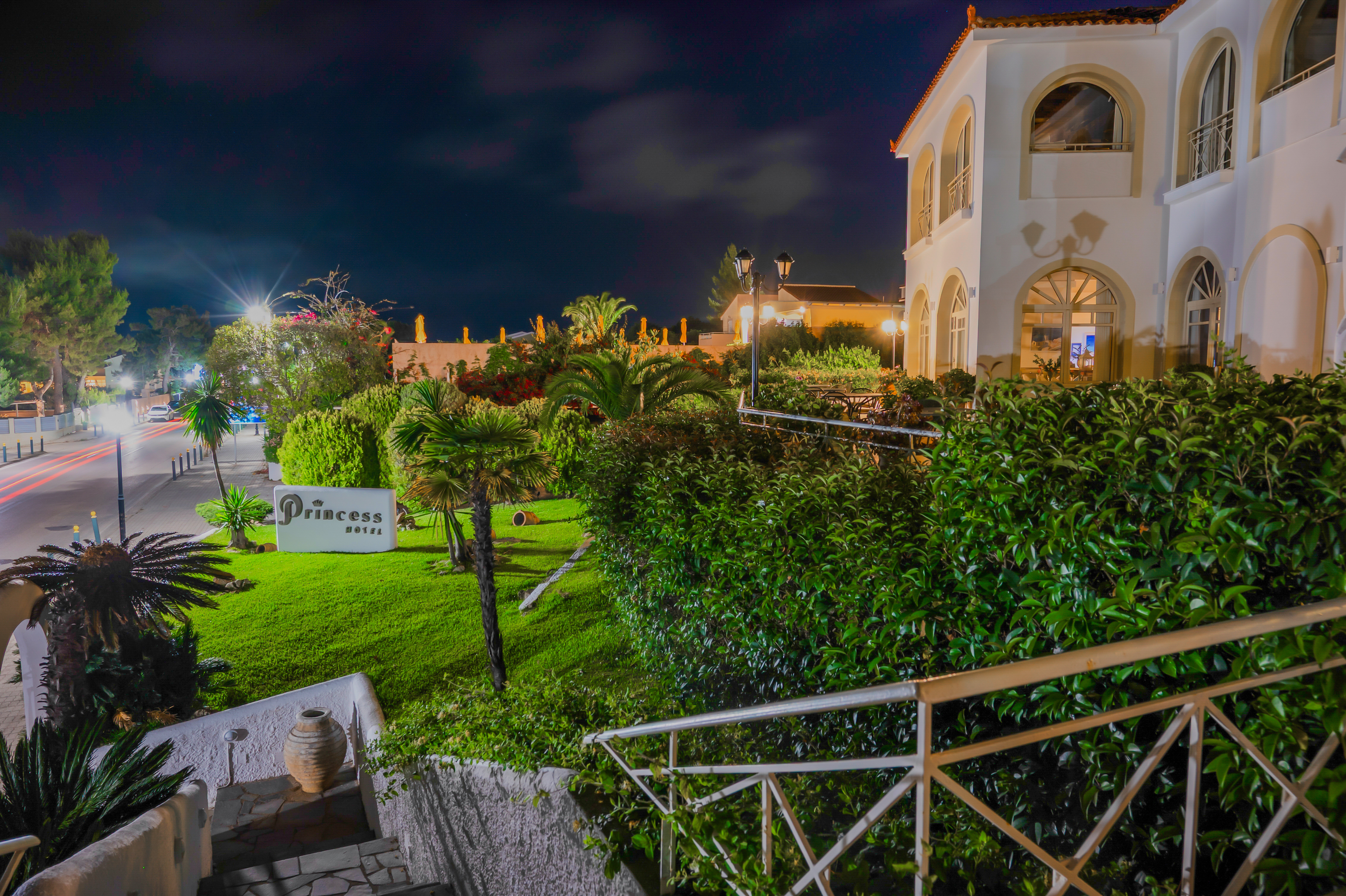 Princess Hotel - photo