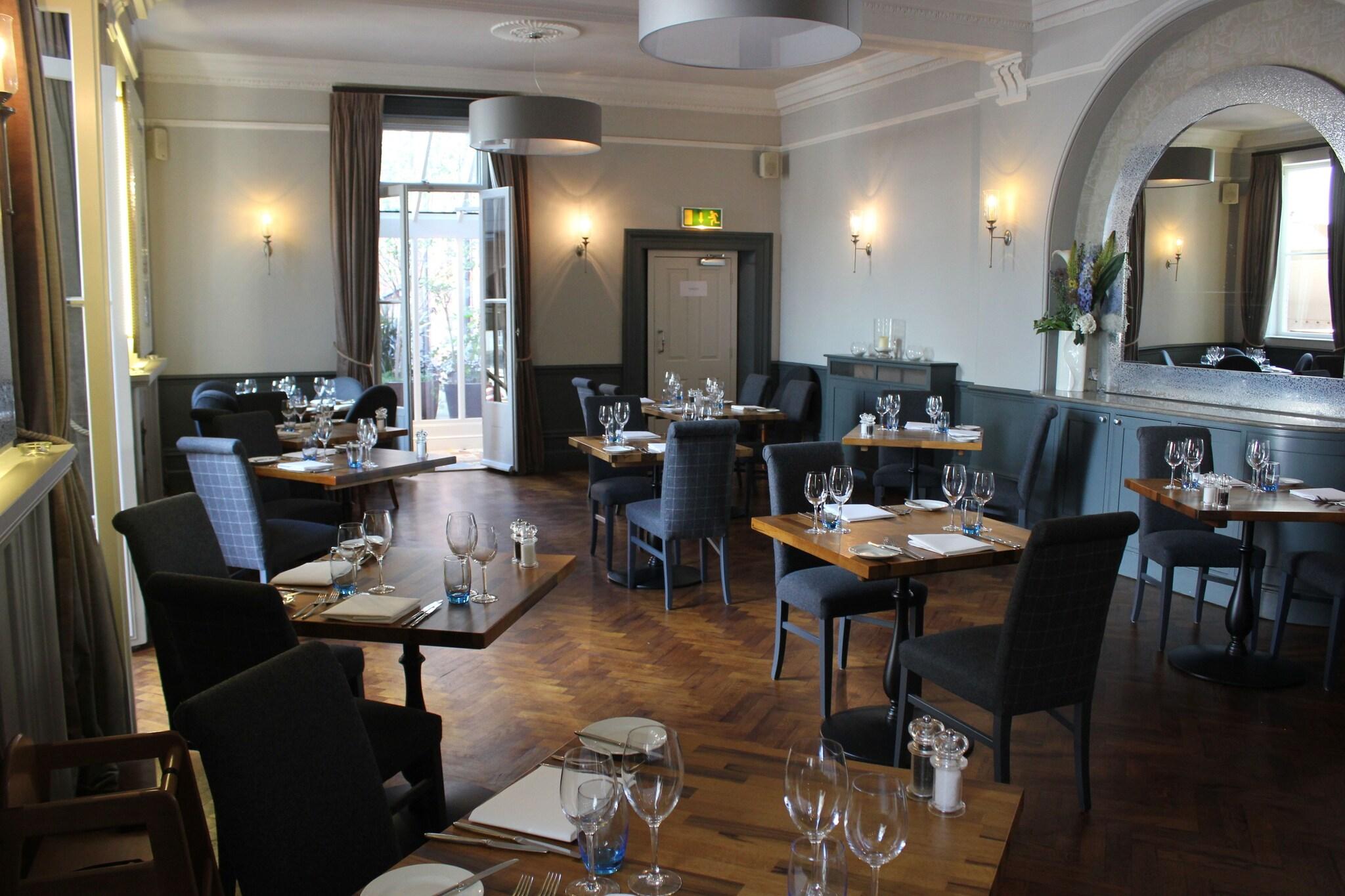 Bell Hotel