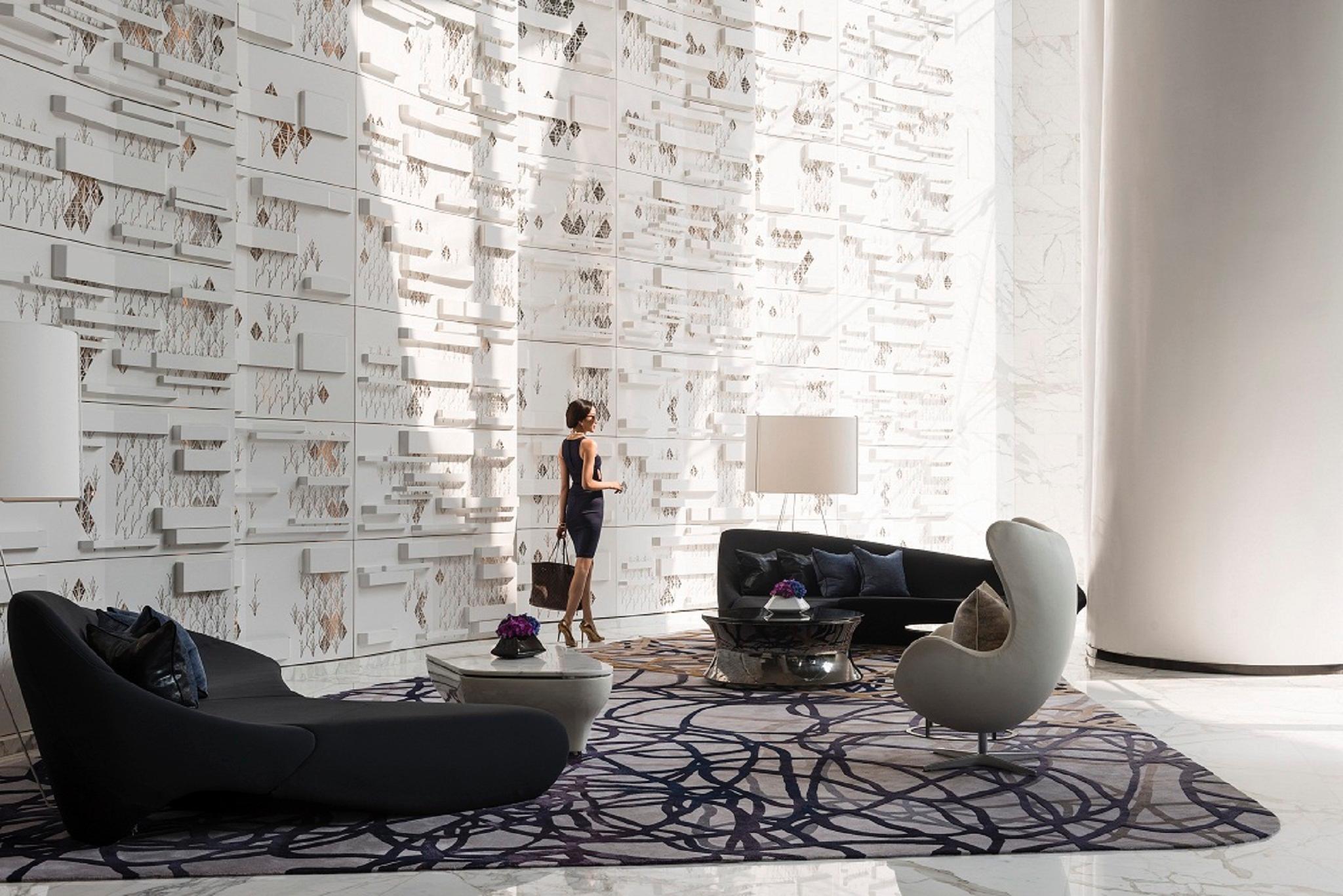 Four Seasons Hotel by null