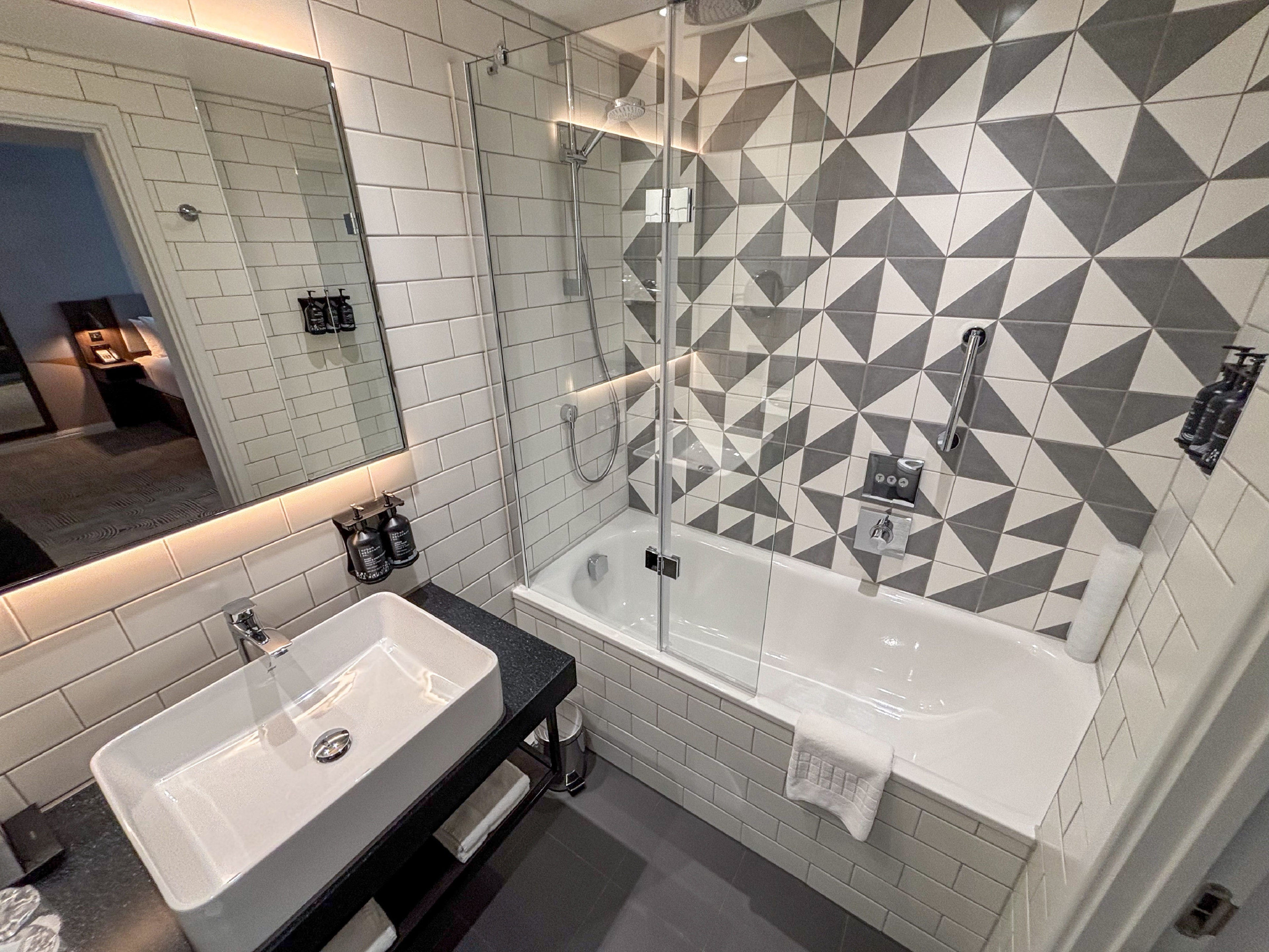 Gallery image of Holiday Inn London Whitechapel