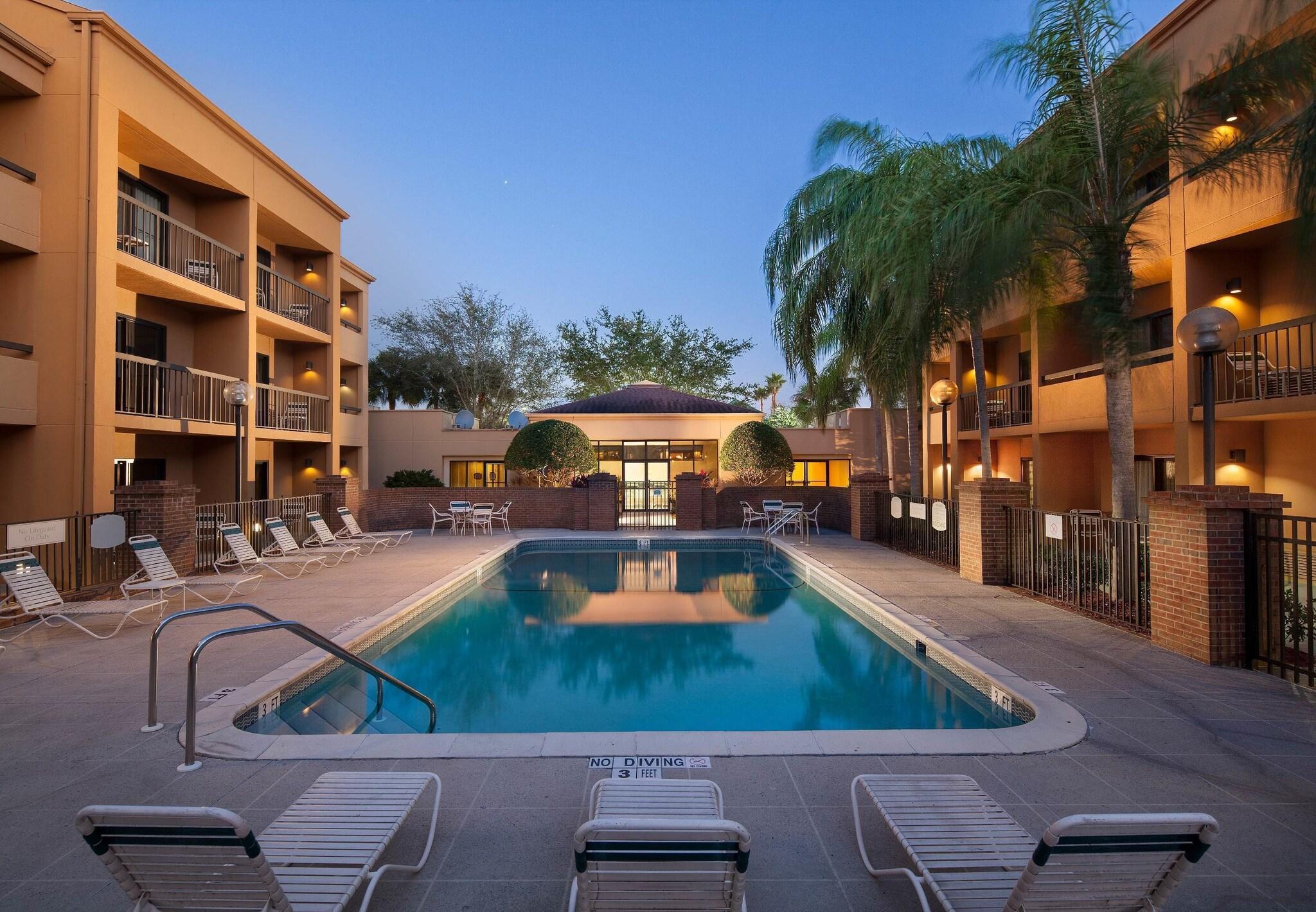 Courtyard Fort Myers Cape Coral