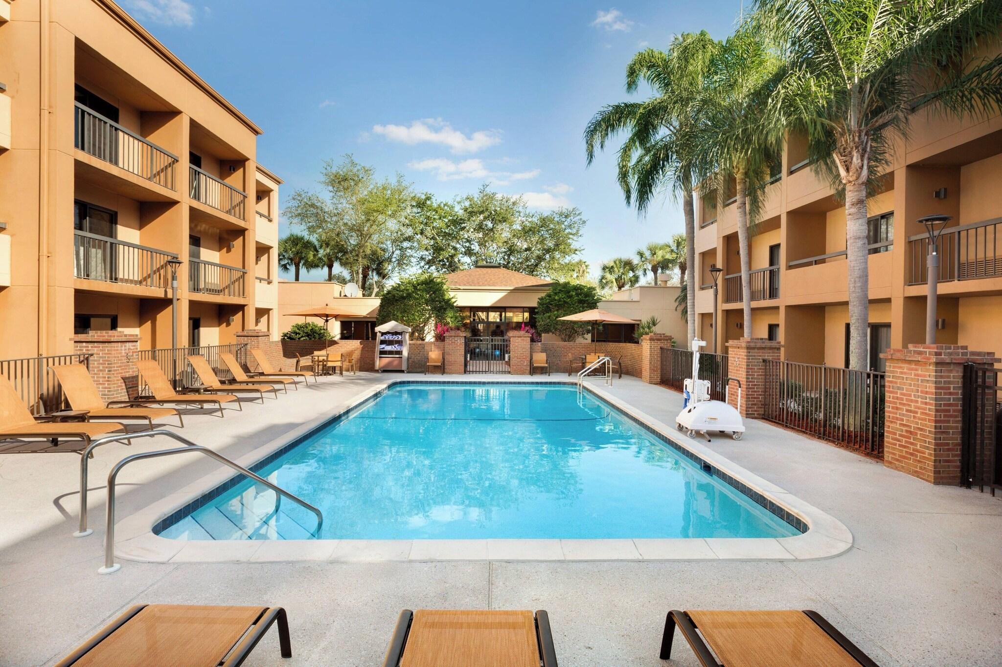 Courtyard Fort Myers Cape Coral