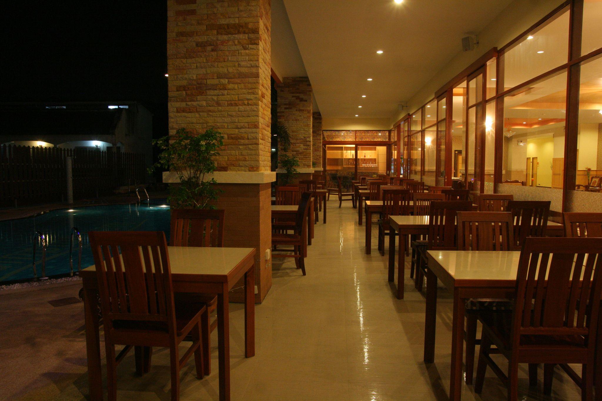 Siam Platinum Pattaya