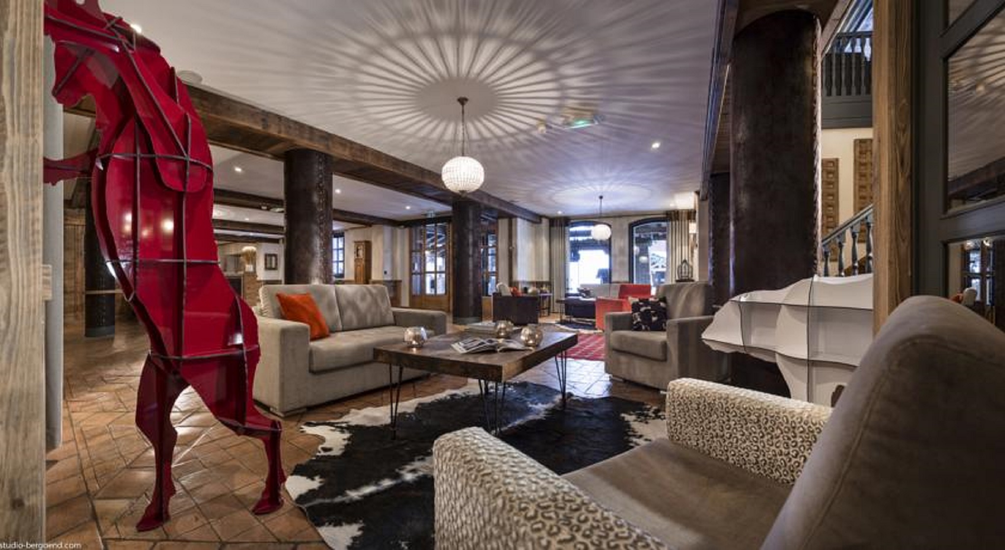 Village Montana Hotel - photo