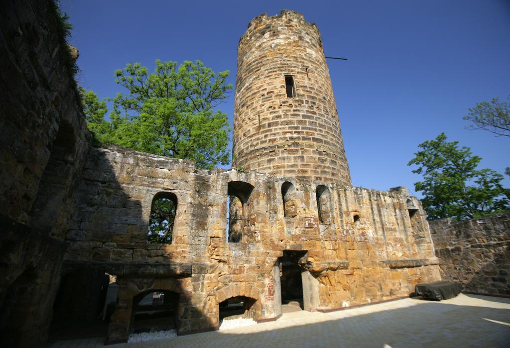 Burg Staufeneck image