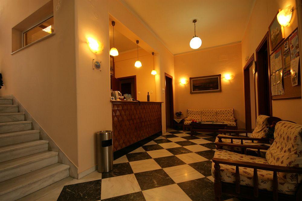 Mirabello Hotel by null