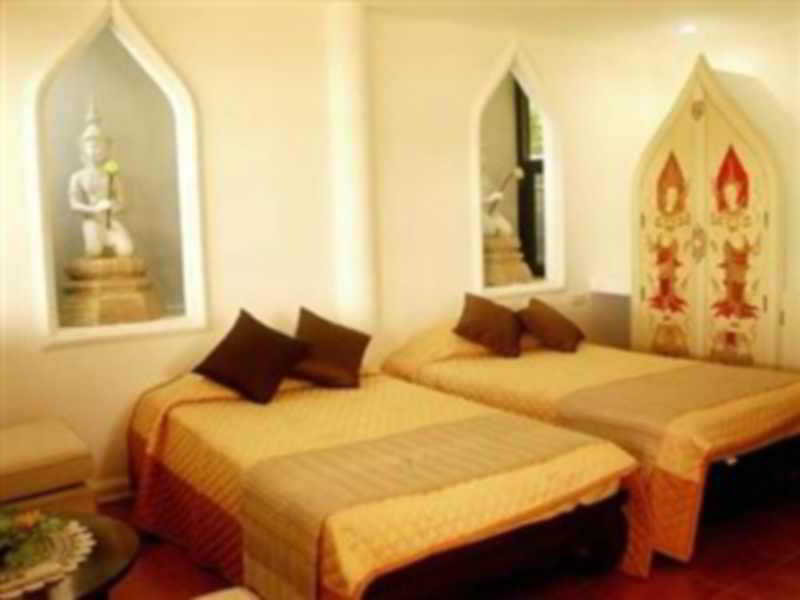 Ayutthaya Garden River Home