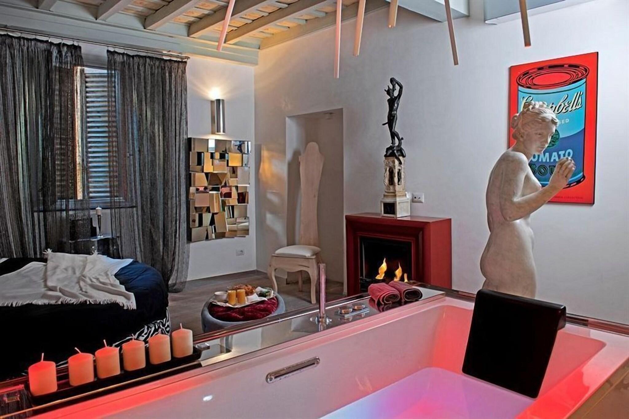 Pantheon Relais