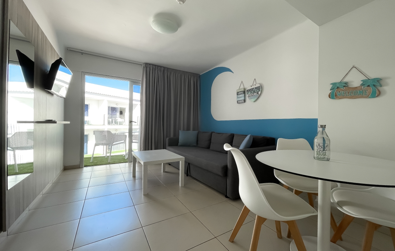 Surfing Colors by null