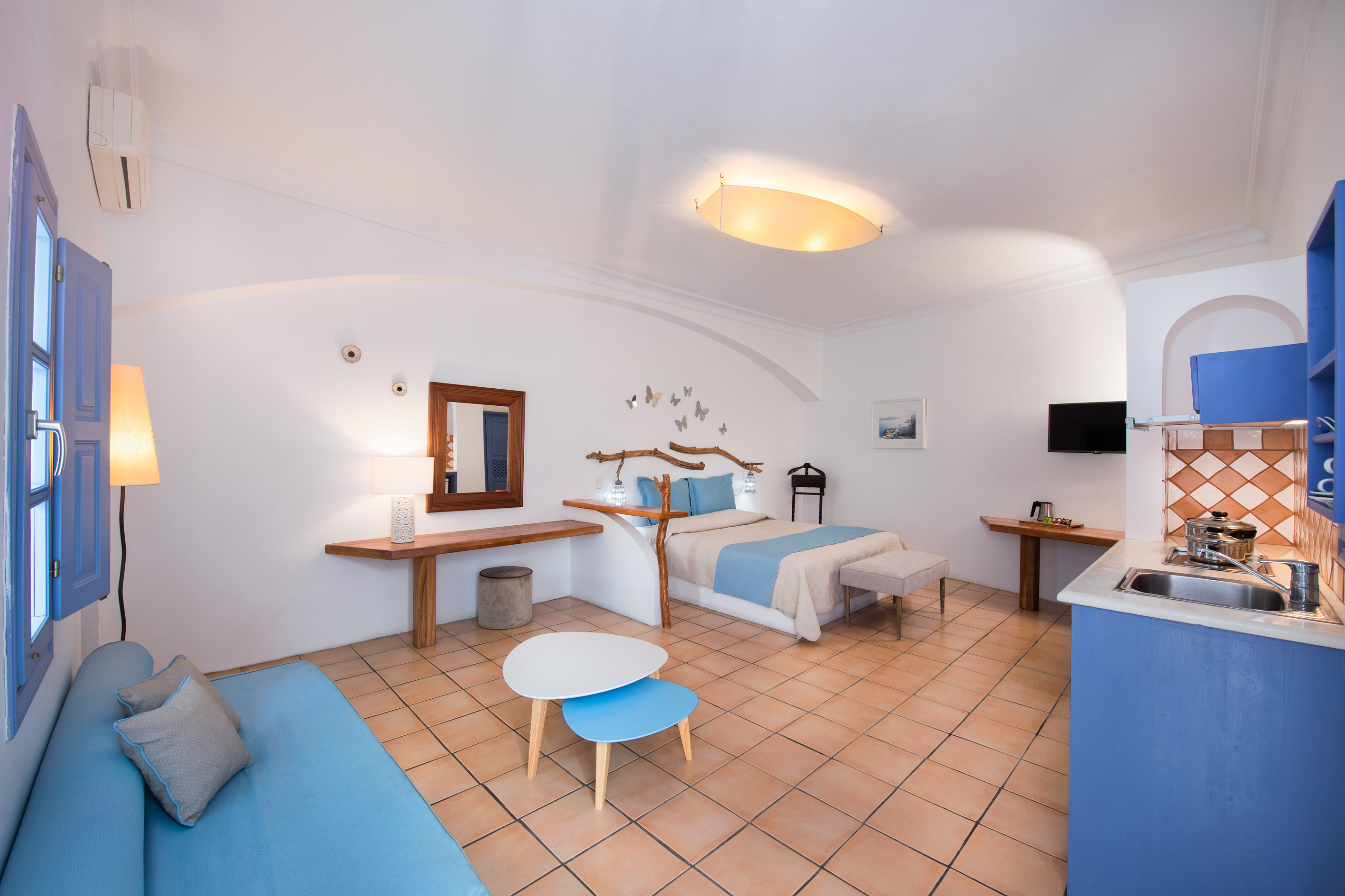 Meltemi Suites