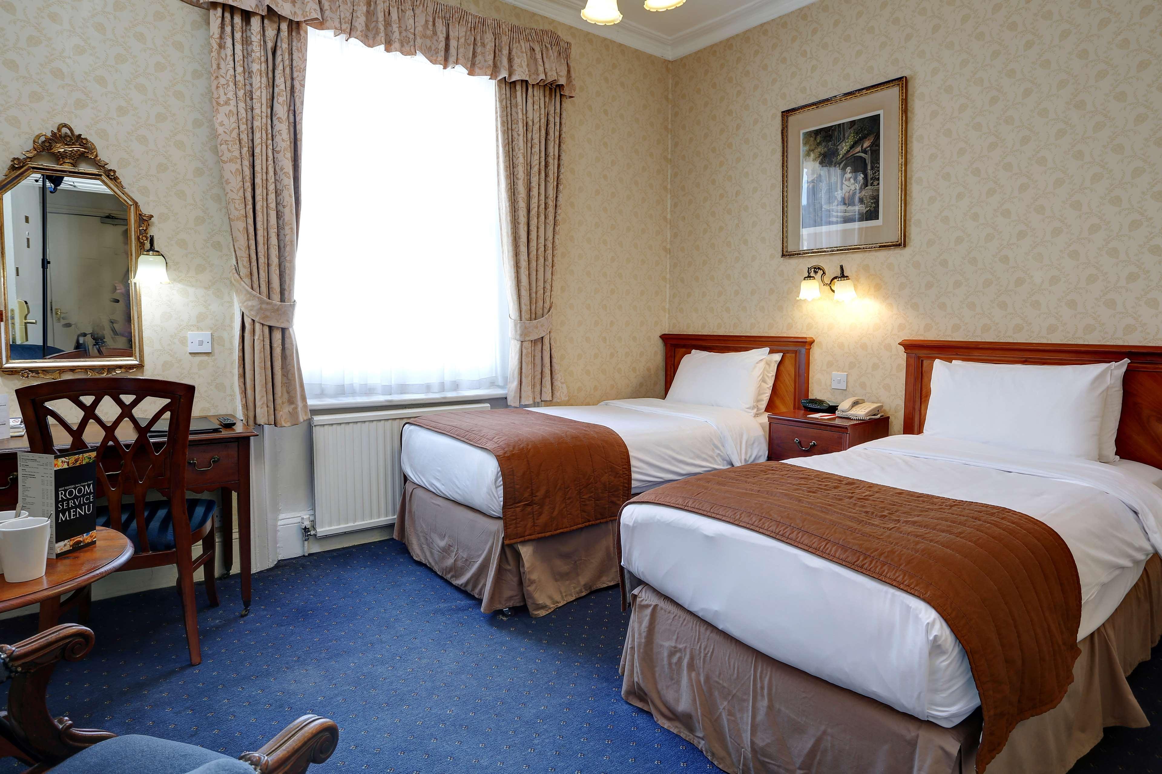 Gallery image of Best Western Swiss Cottage Hotel