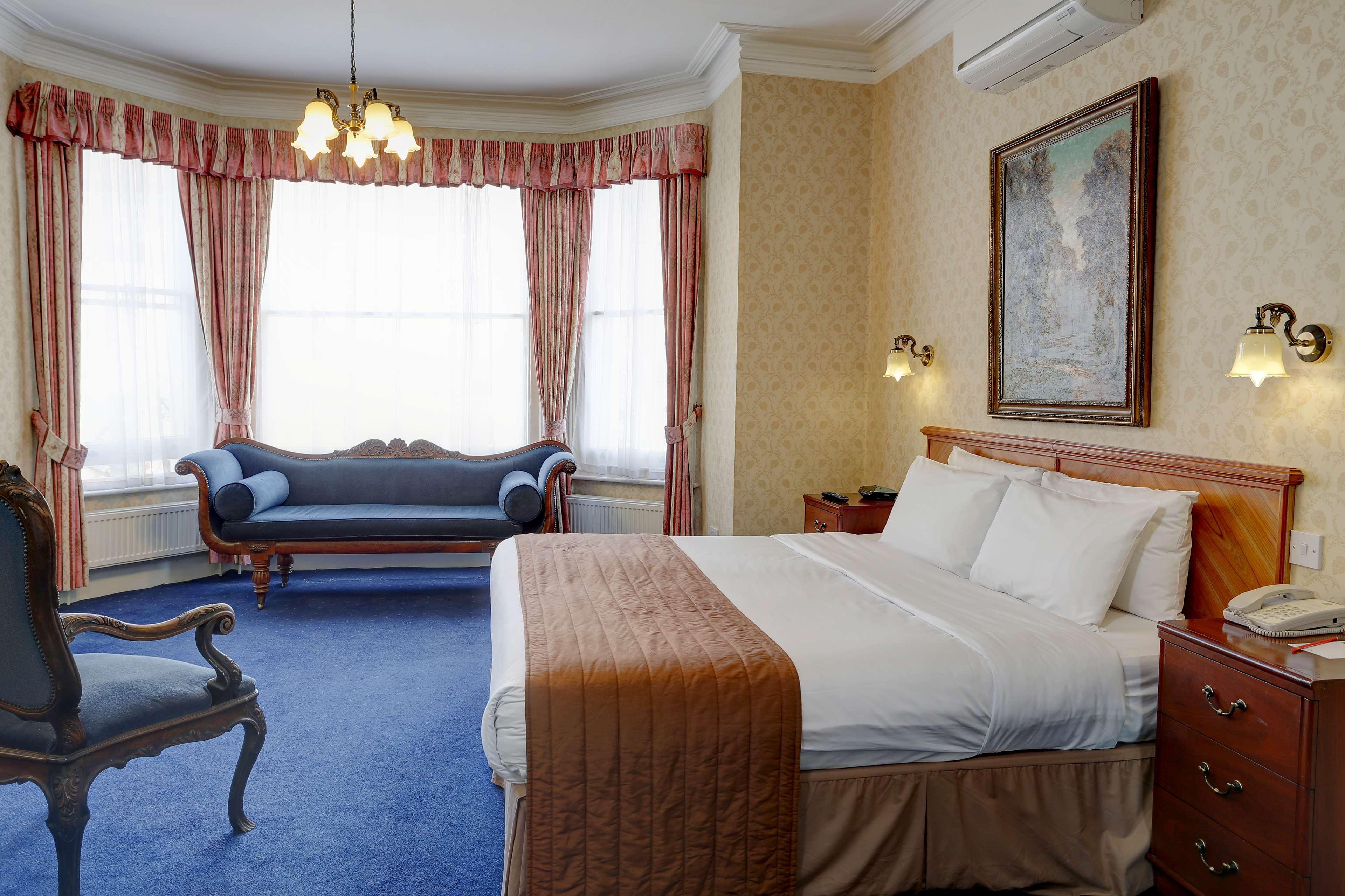 Gallery image of Best Western Swiss Cottage Hotel