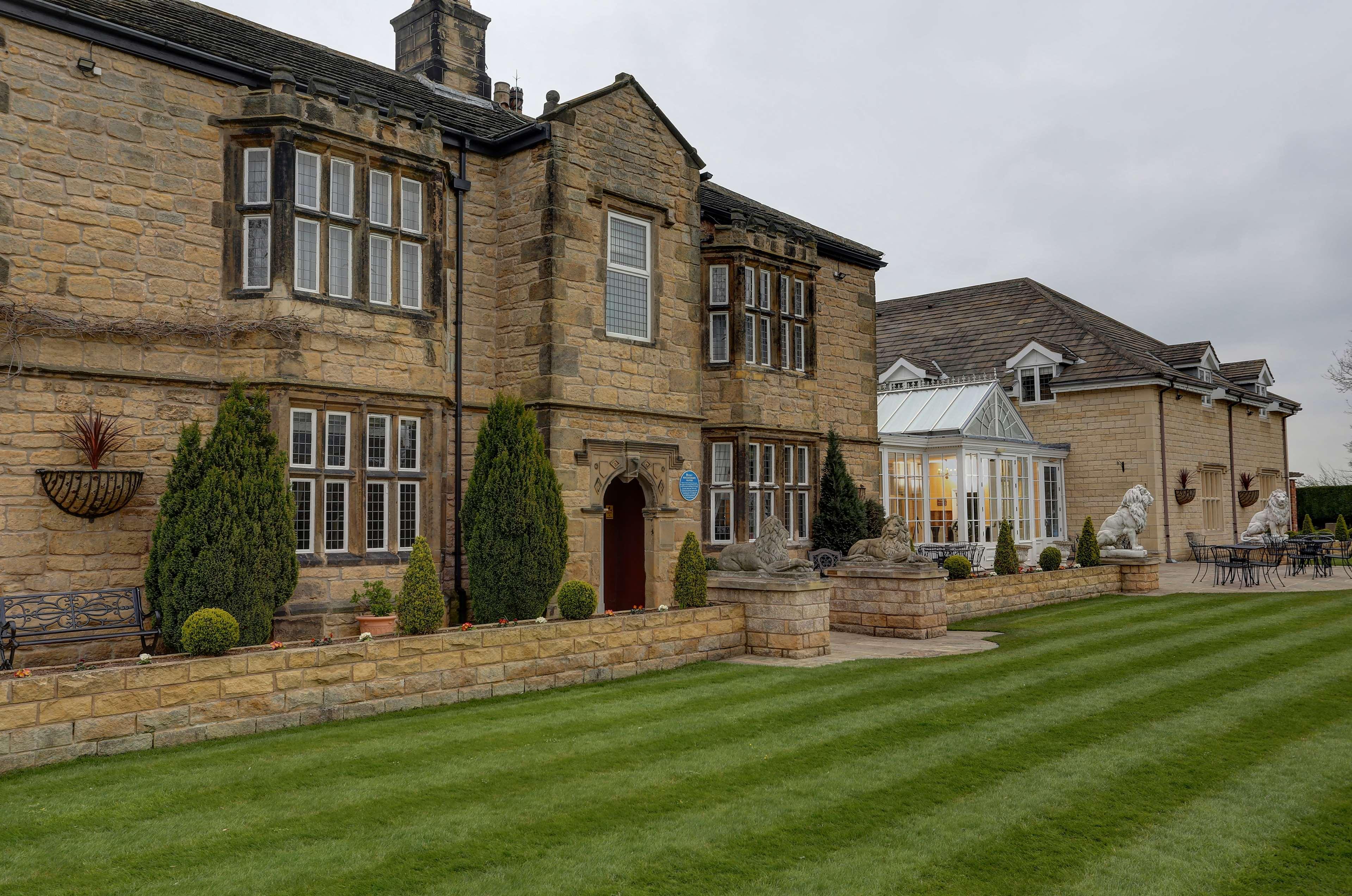 Rogerthorpe Manor Hotel, Signature Collection