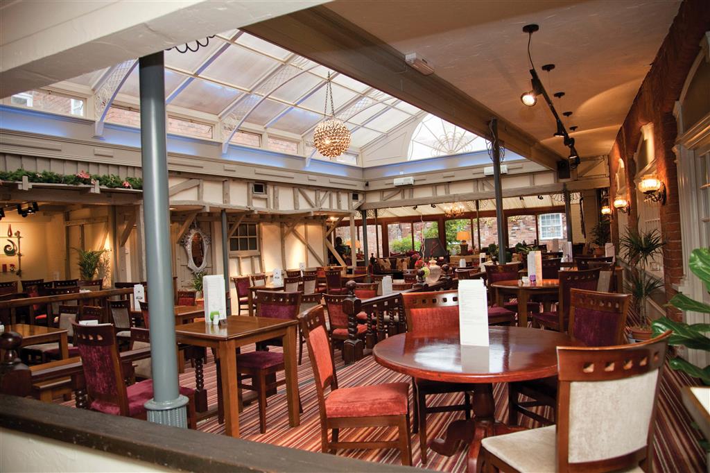 Admiral Rodney Hotel