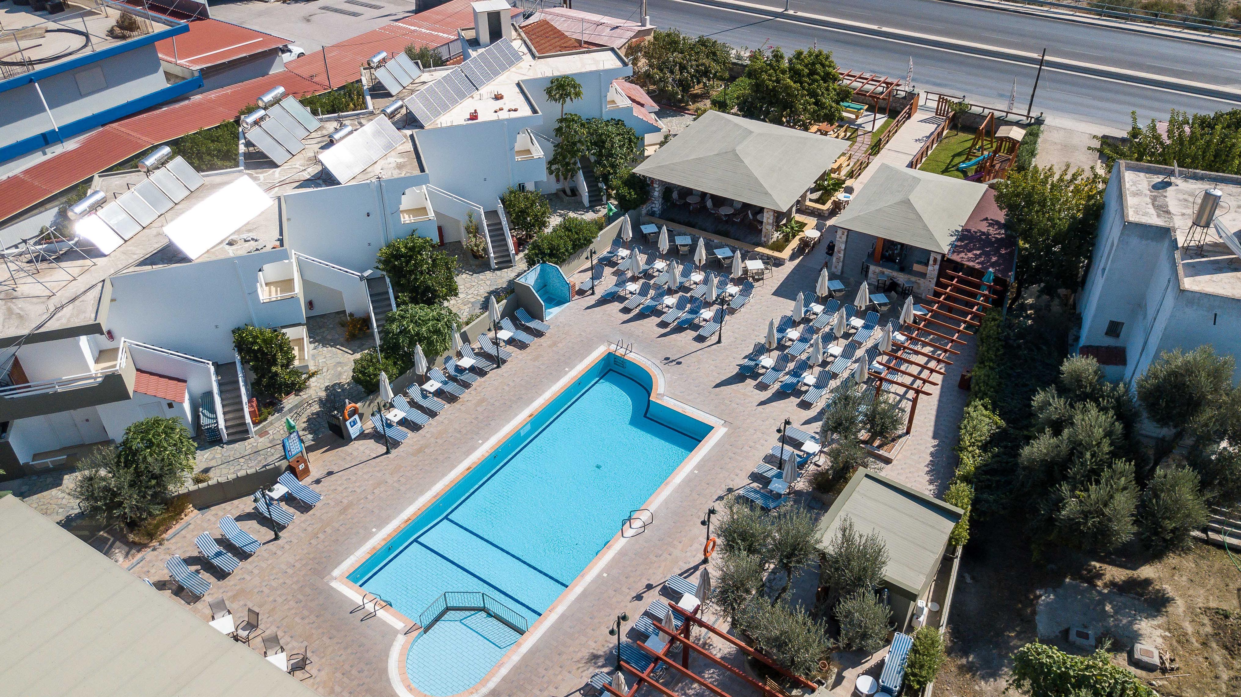 Georgia Apartments - photo