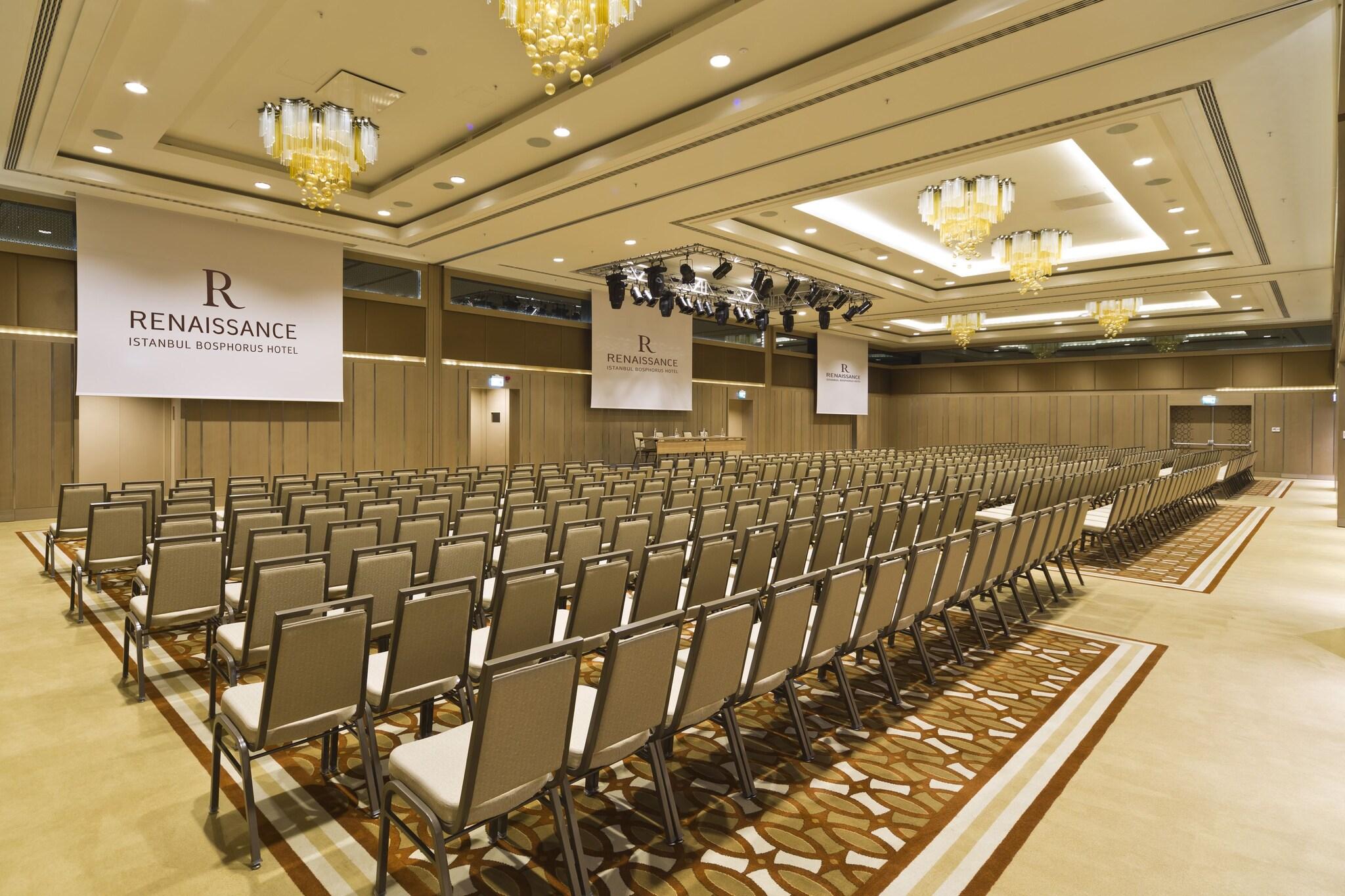 Renaissance Istanbul Bosphorus - Poză