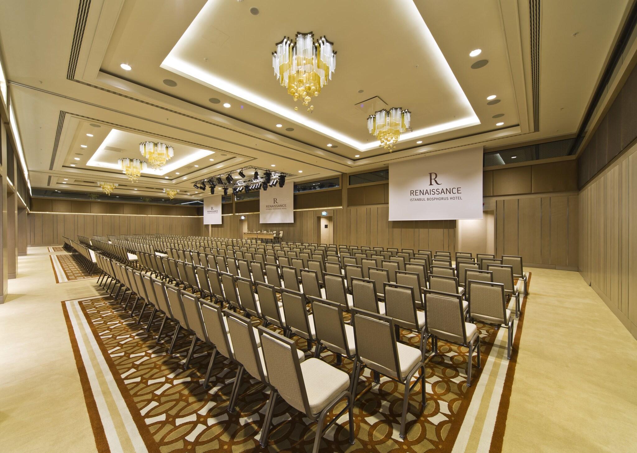 Renaissance Istanbul Bosphorus - Poză