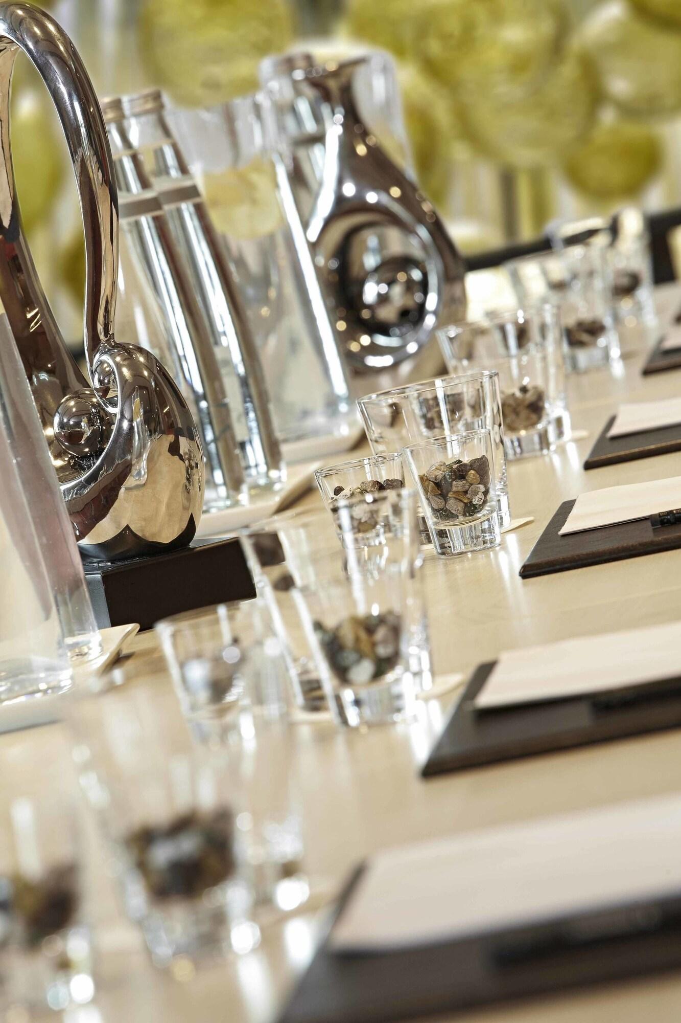 Renaissance Istanbul Bosphorus - Poză