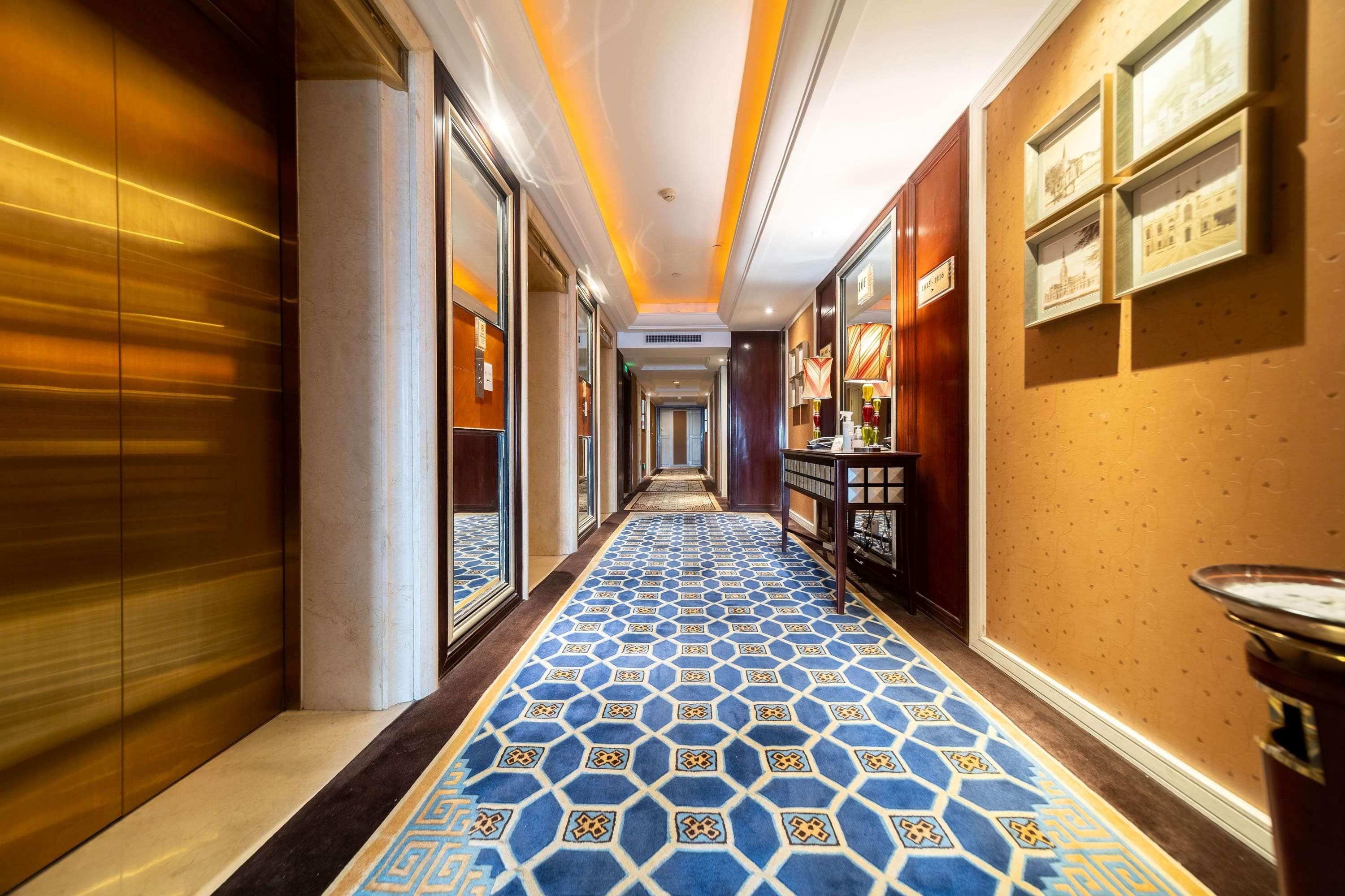 Ramada Yichang Hotel by null