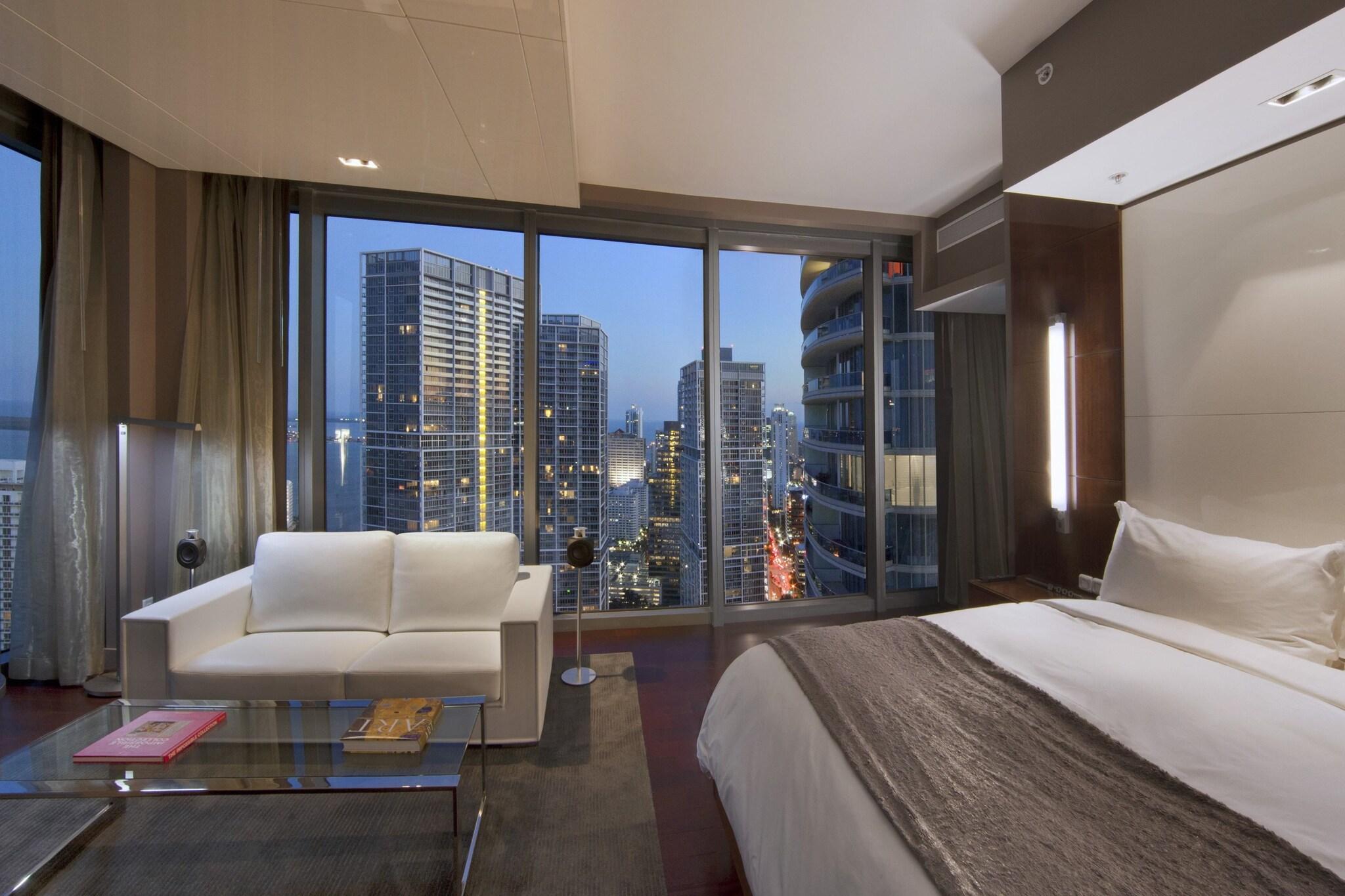 Hotel Beaux Arts, Autograph Collection by null