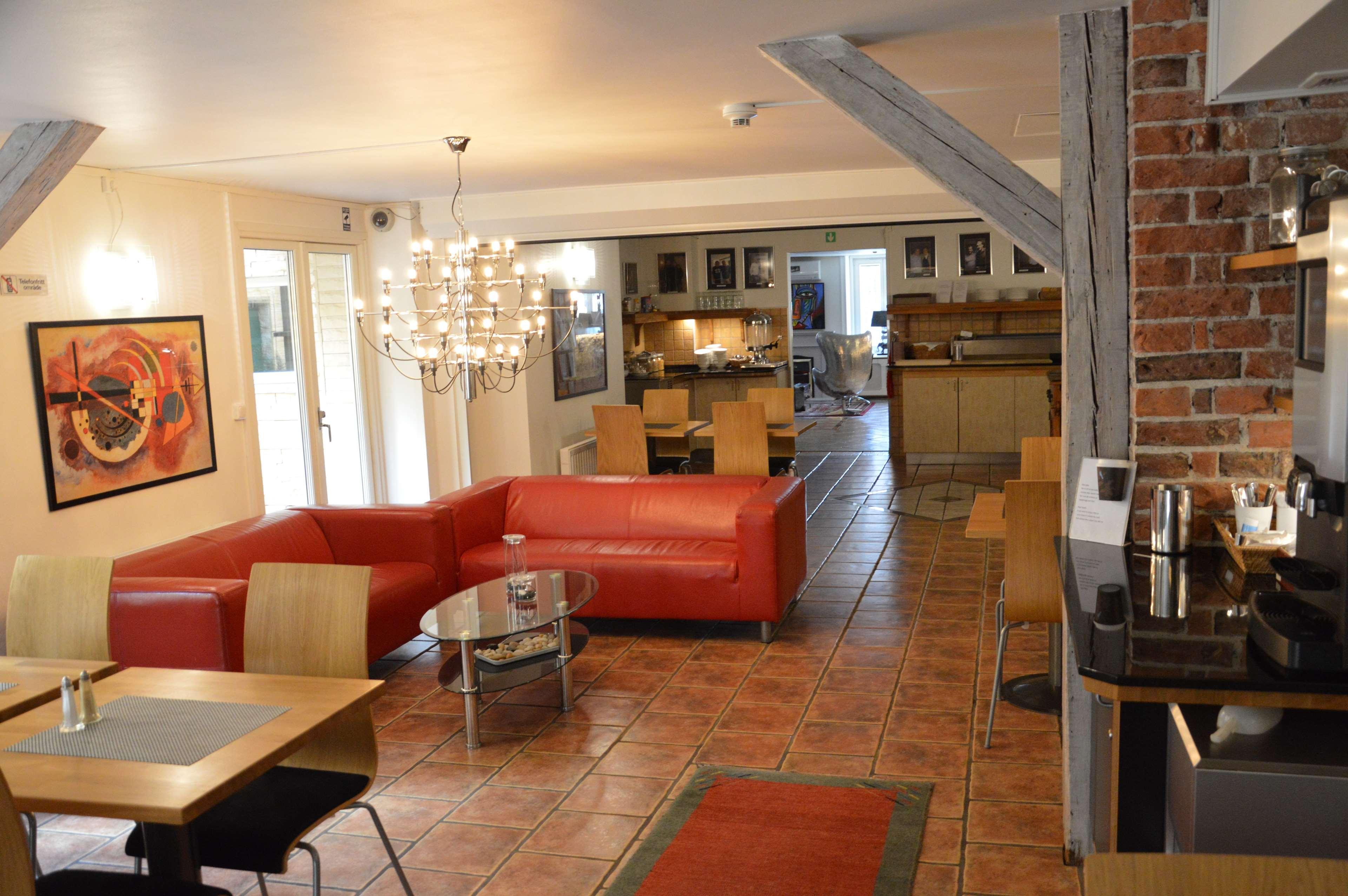 Best Western Hotel Anno 1937 by null