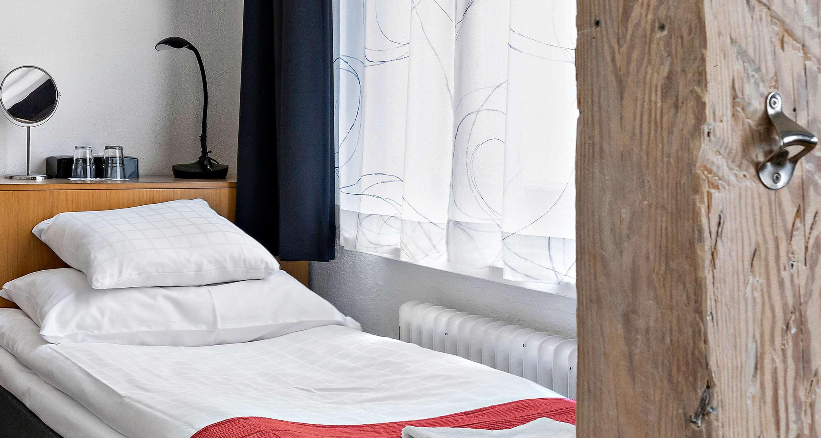 Best Western Hotel Anno 1937 by null