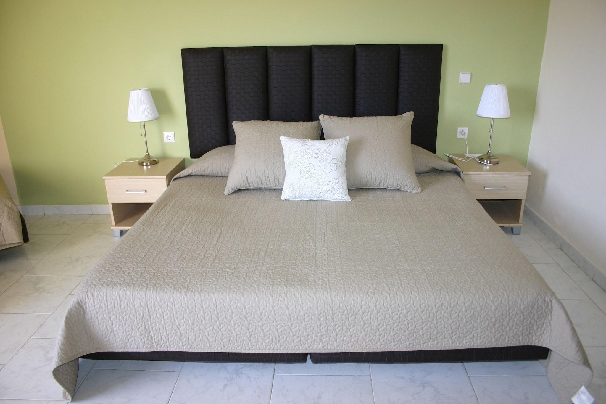 Lyristis Apartments Plus