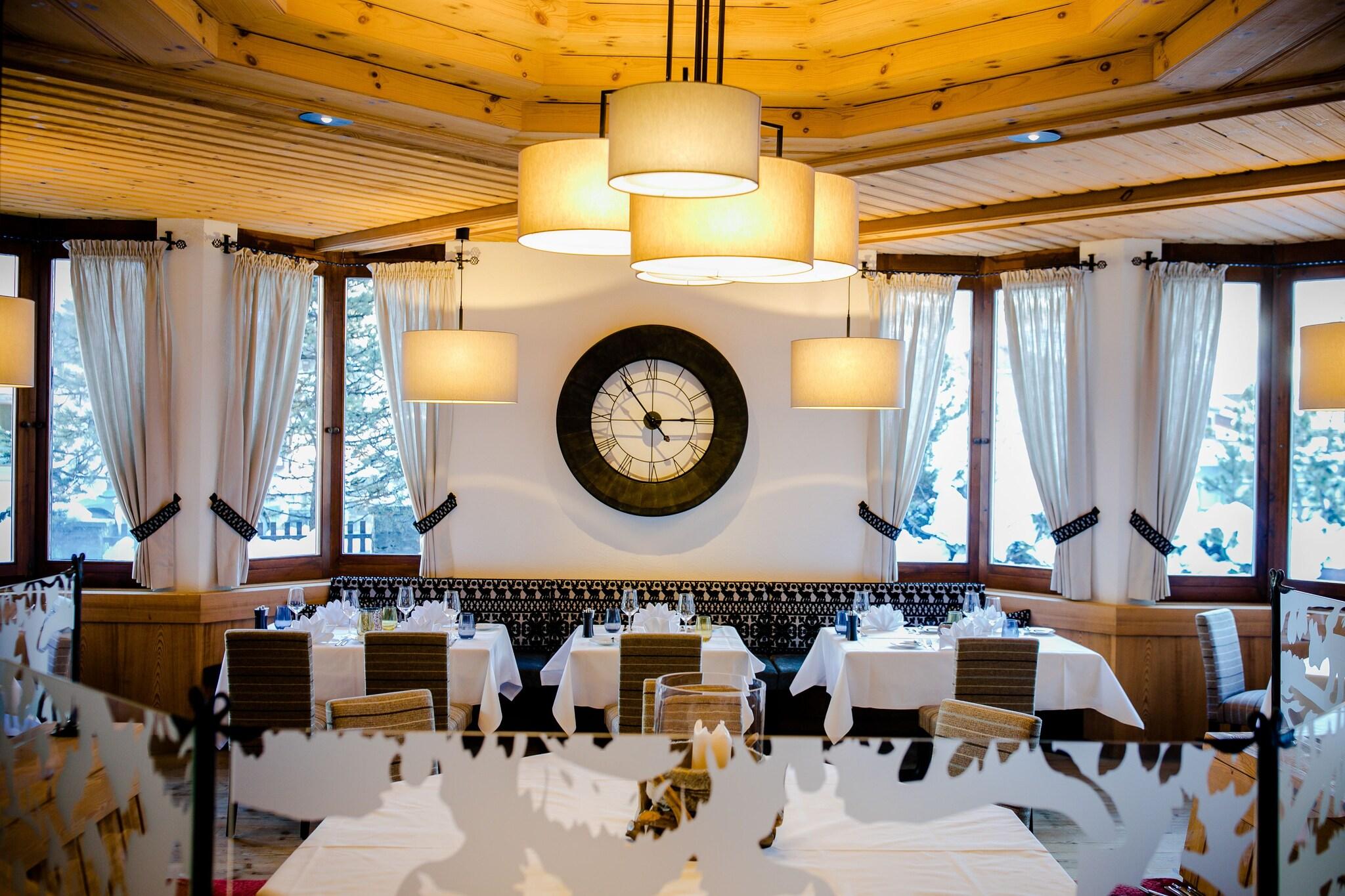 Hotel Piz Buin Klosters by null