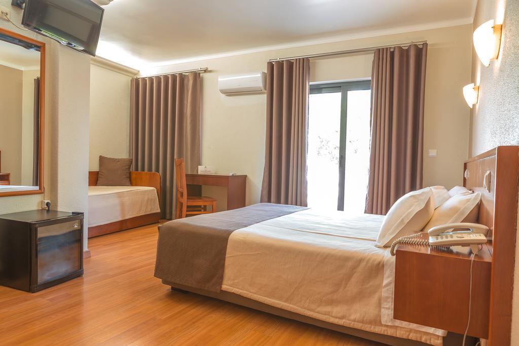 Amadora Palace Hotel