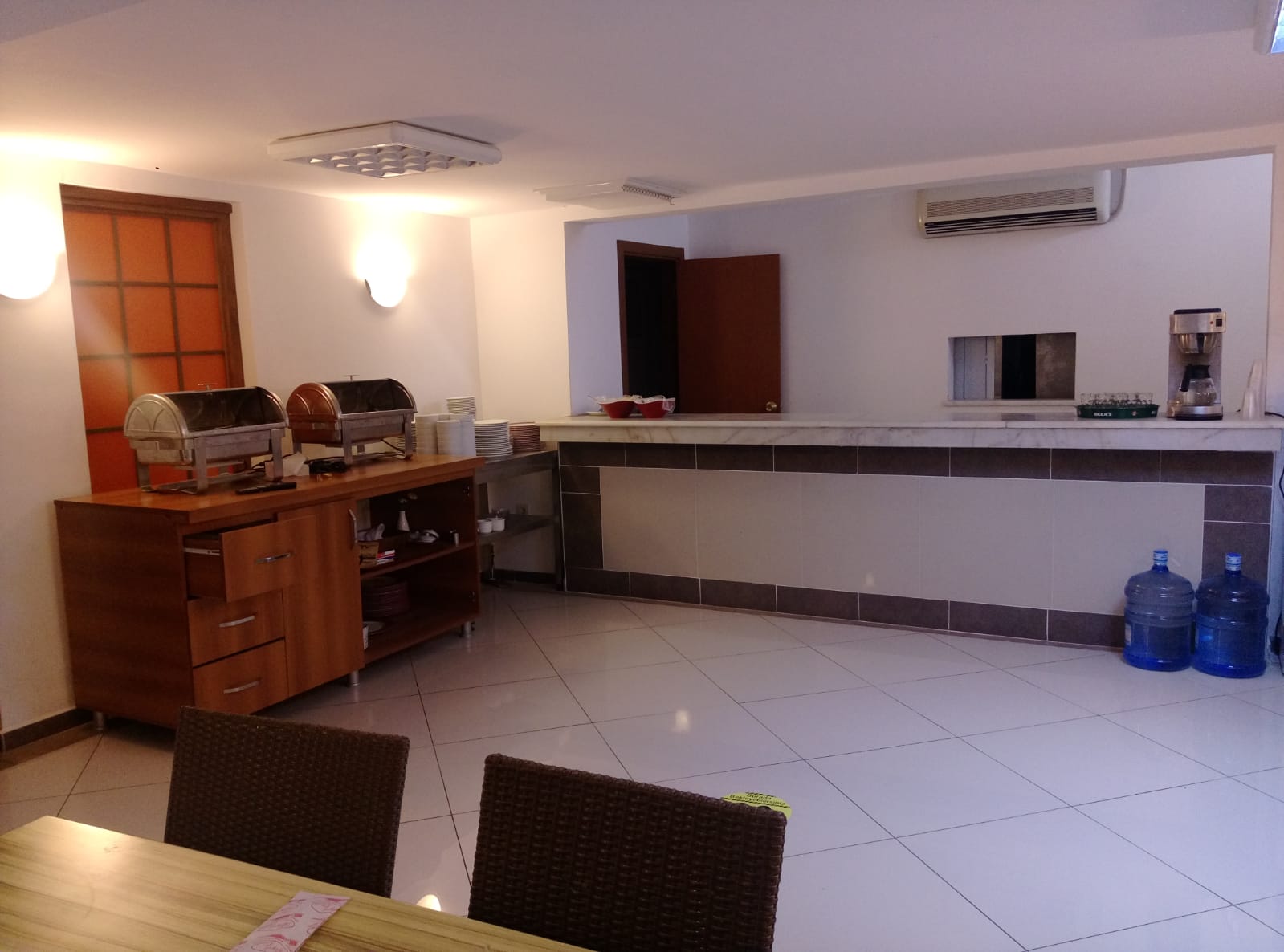 Dinara Hotel
