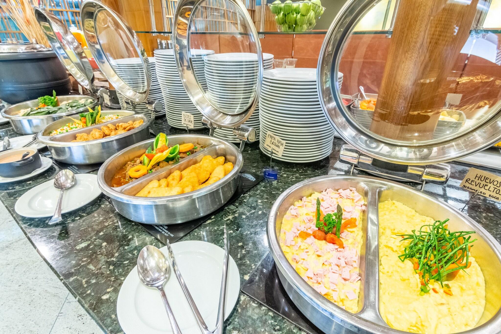 Sheraton Quito Hotel by null