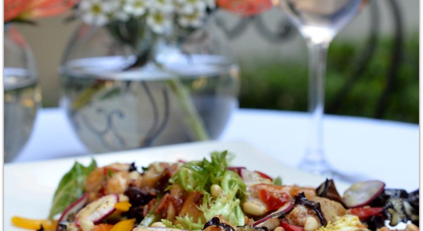 The Monarch Hotel by null