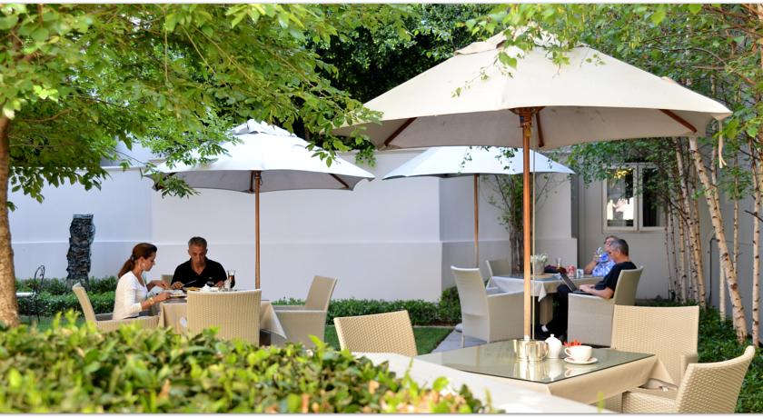 The Monarch Hotel by null