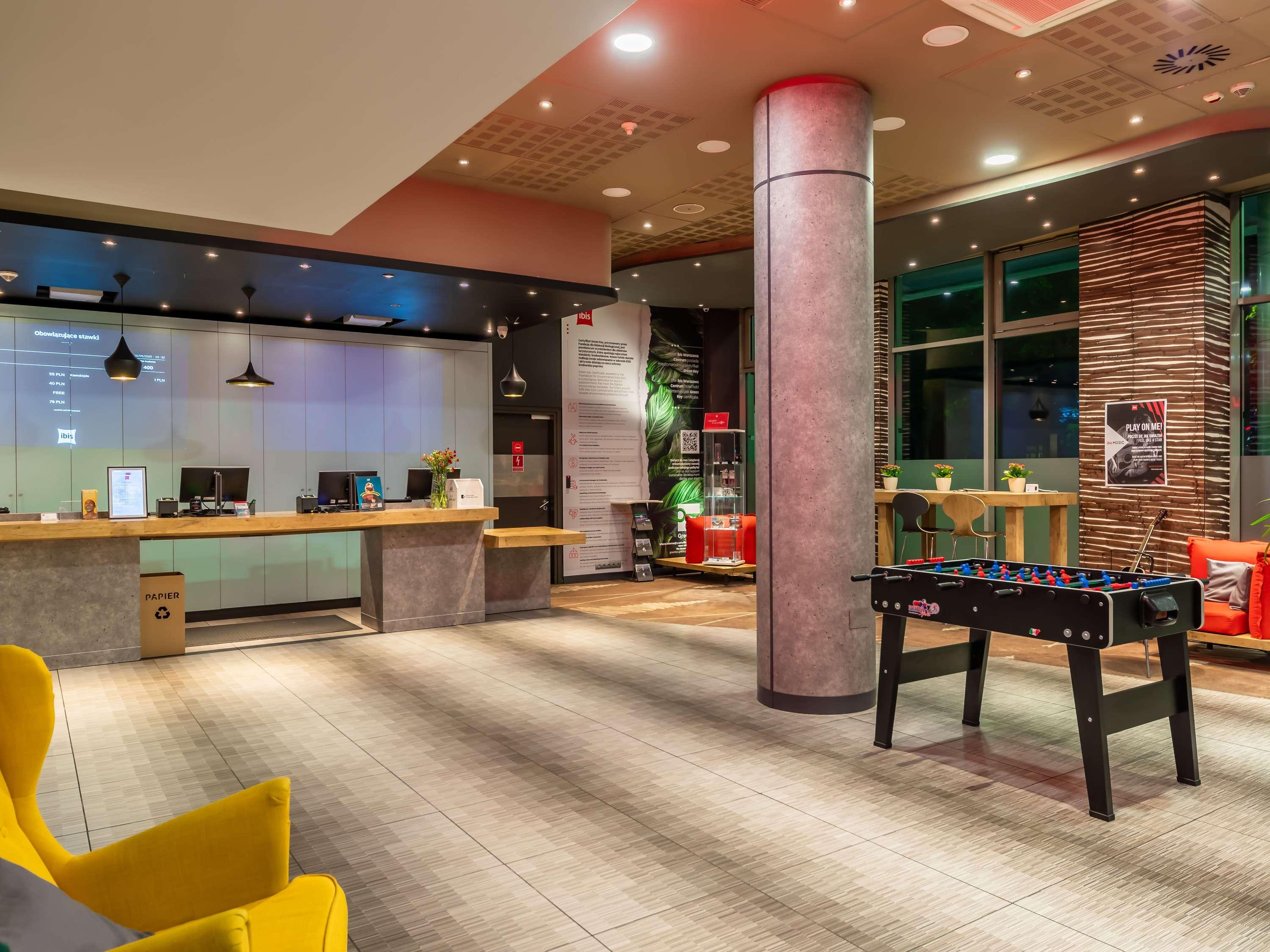 Ibis Warszawa Centrum - фото