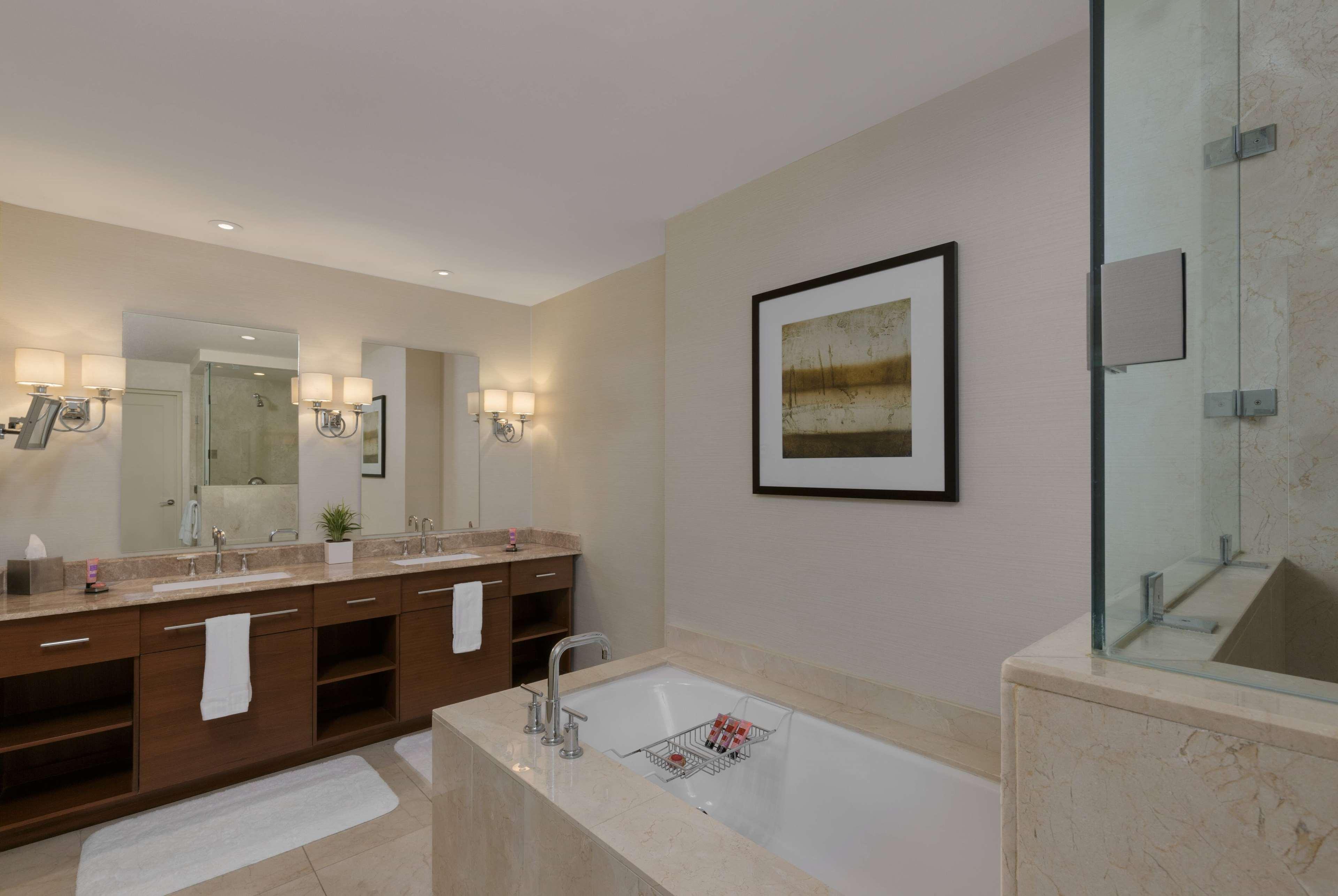 Bristol Panama, a Registry Collection Hotel by null