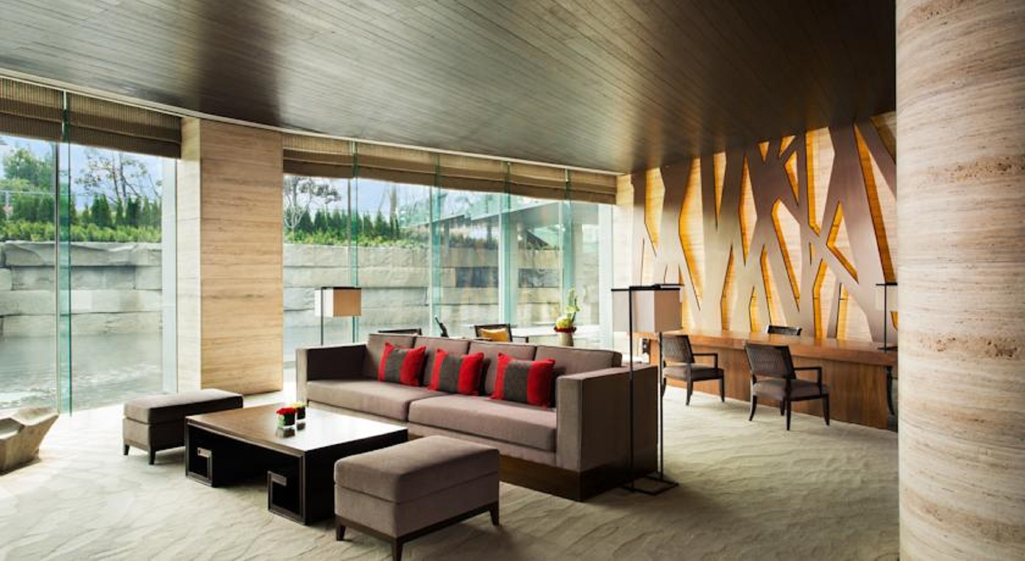 Banyan Tree Shanghai On The Bund by null