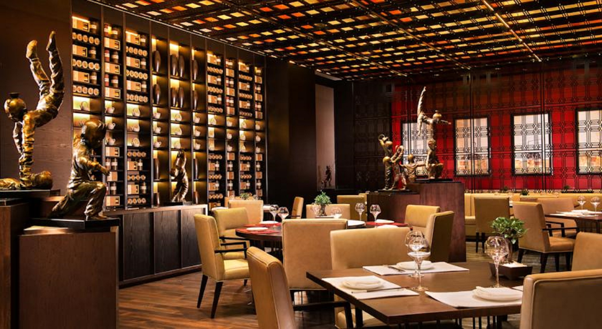 Banyan Tree Shanghai On The Bund by null