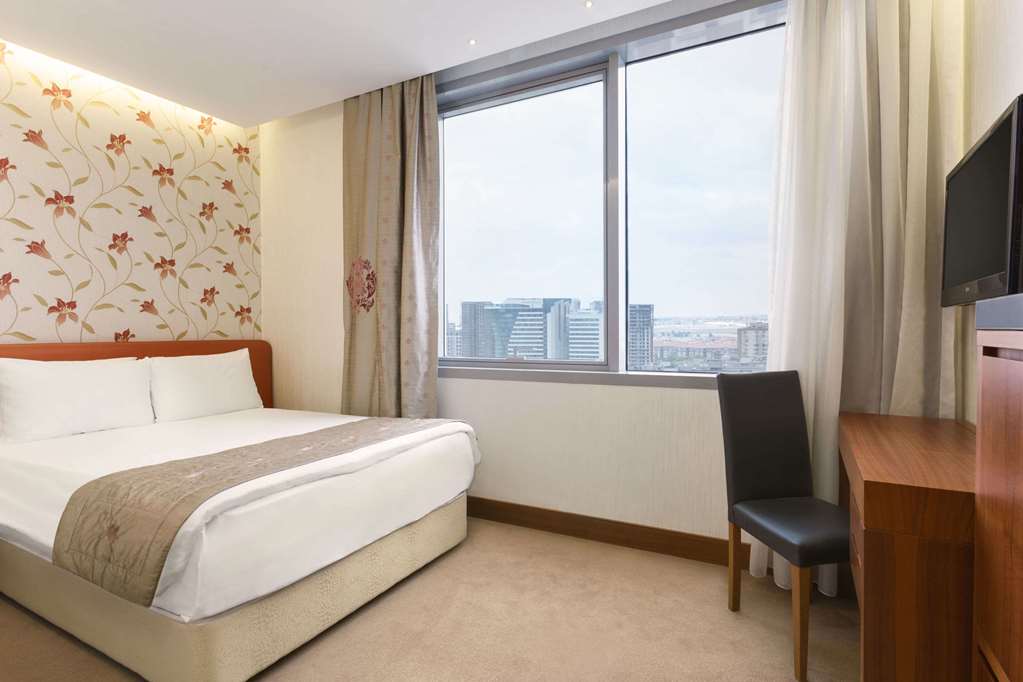 Ramada Plaza By Wyndham Istanbul Ataköy