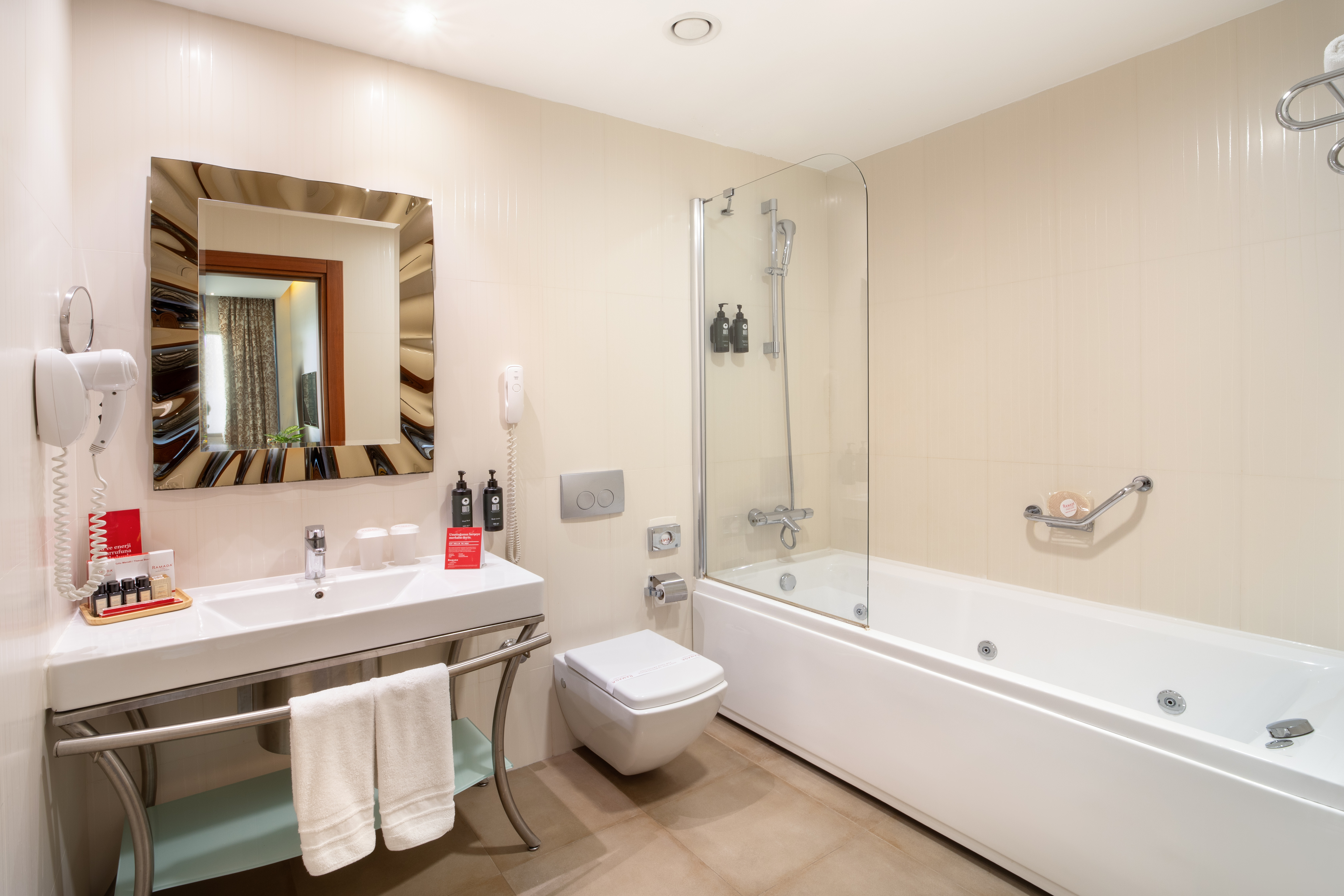 Ramada Plaza By Wyndham Istanbul Ataköy