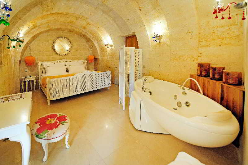 Anatelein Hotel