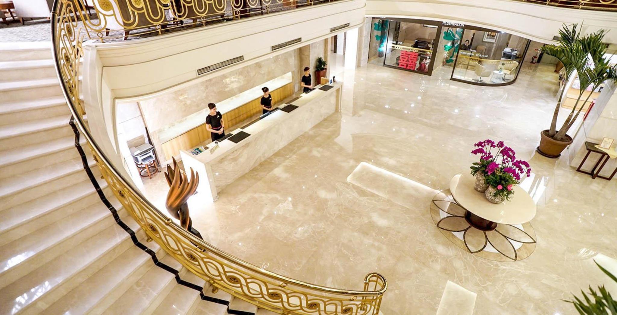 Justwin Grand Hotel