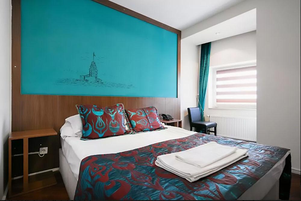 Pera City Suites