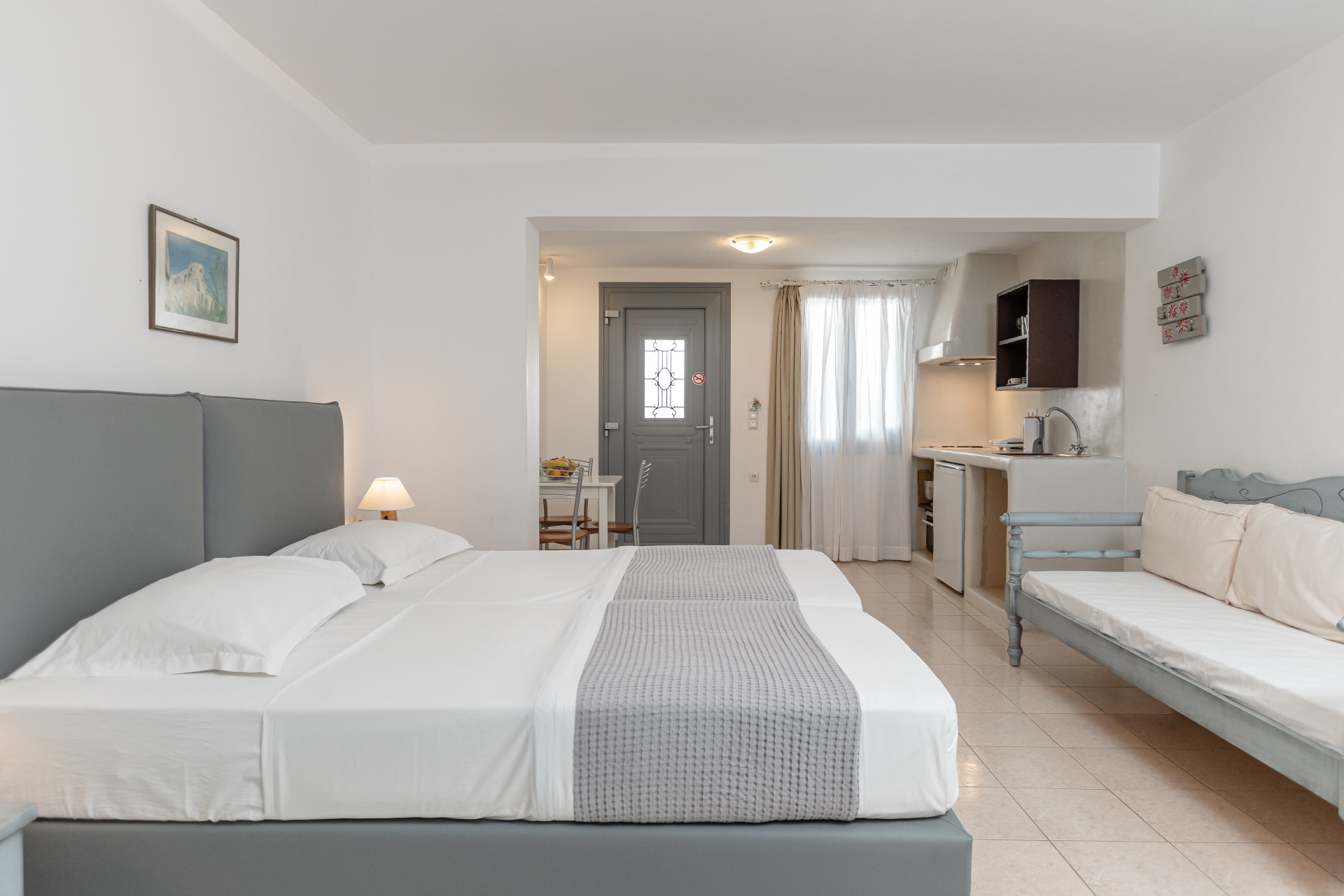 Annitas Village Hotel