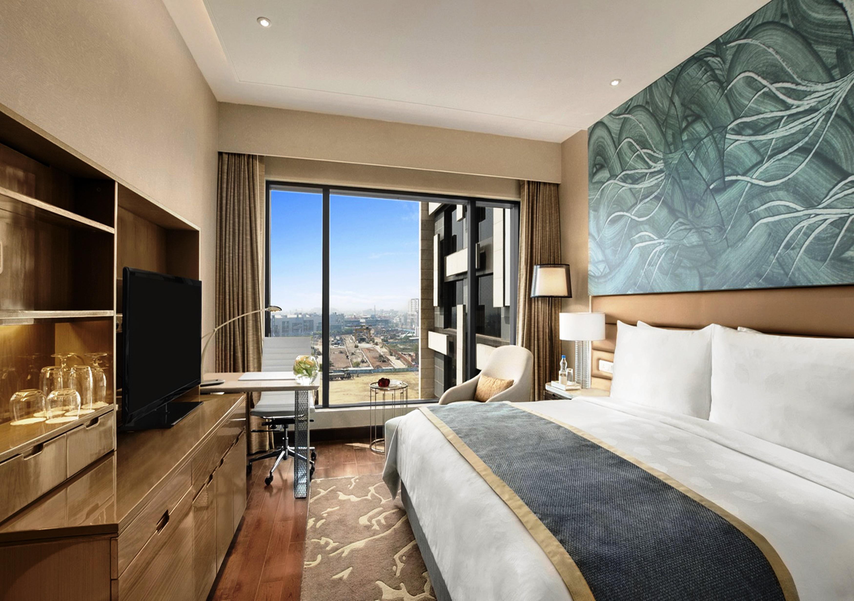 The Leela Ambience Convention Hotel Delhi by null