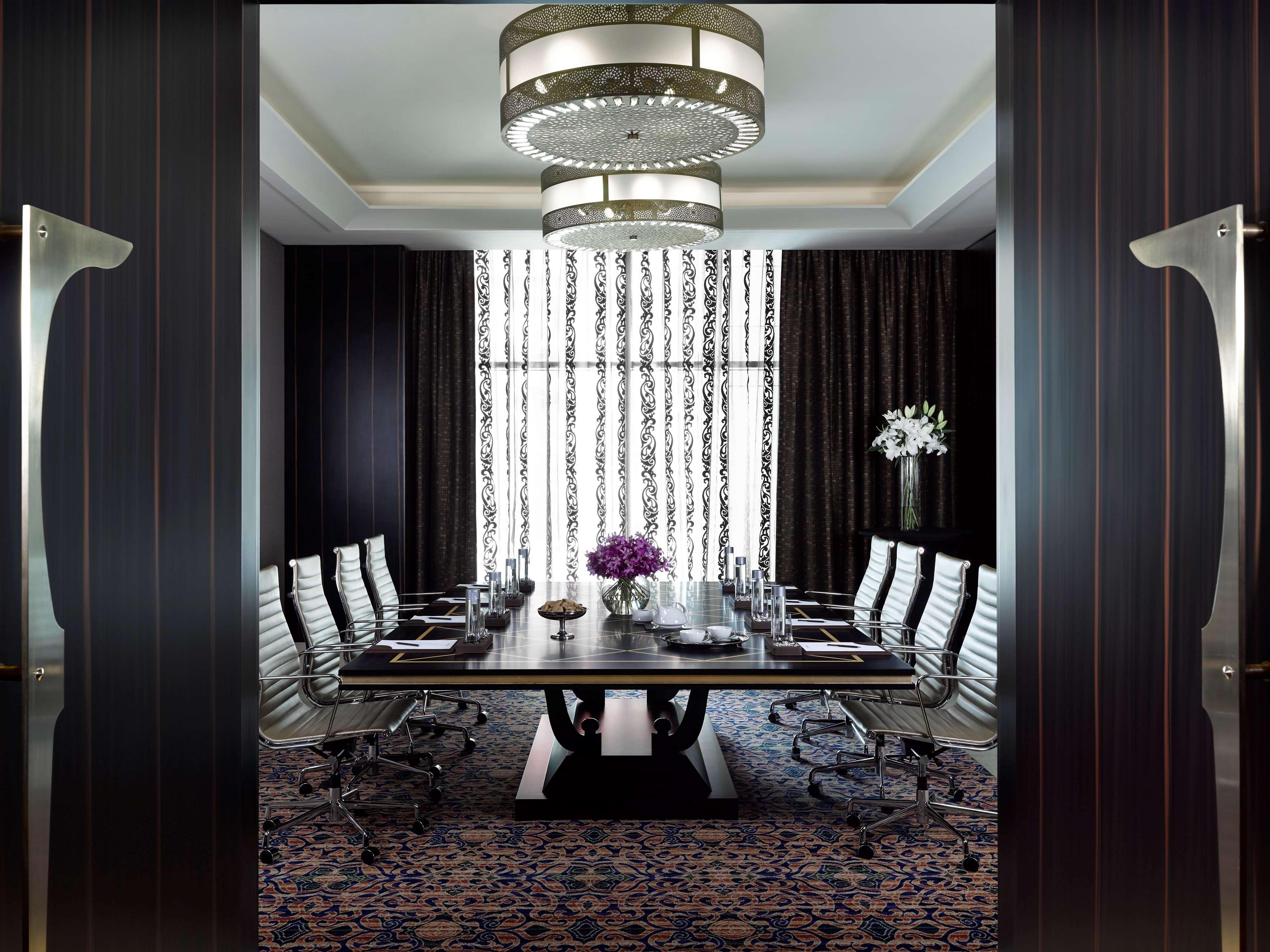 Dusit Thani Abu Dhabi - nuotrauka