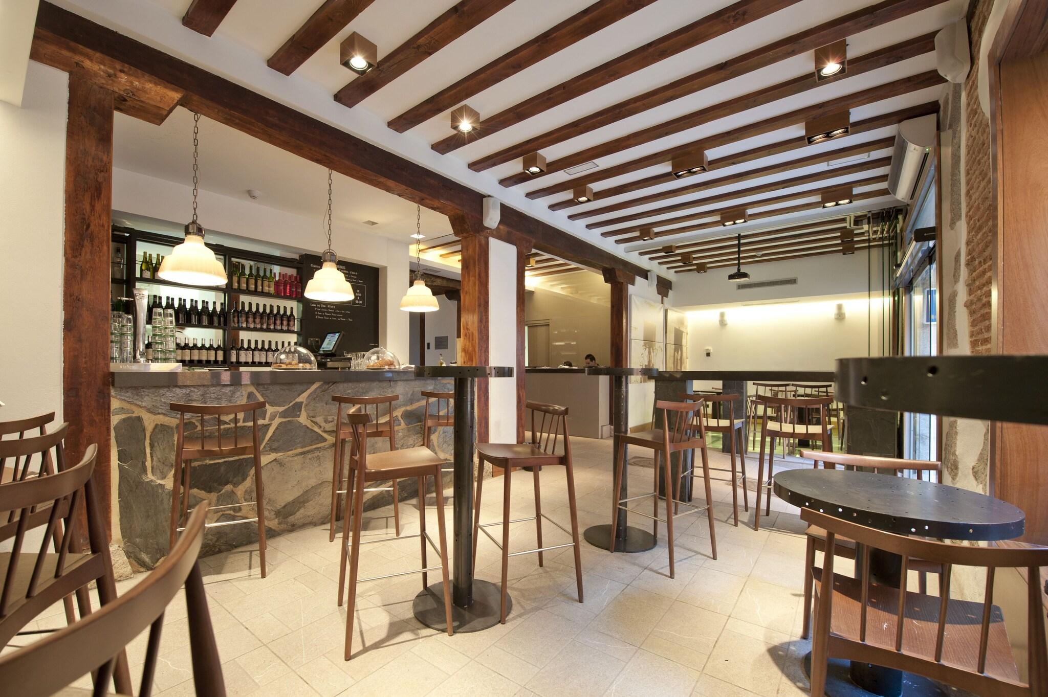 Posada del León de Oro by null