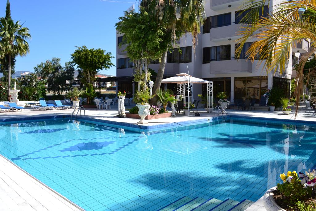 Tasiana Star Hotel Apts
